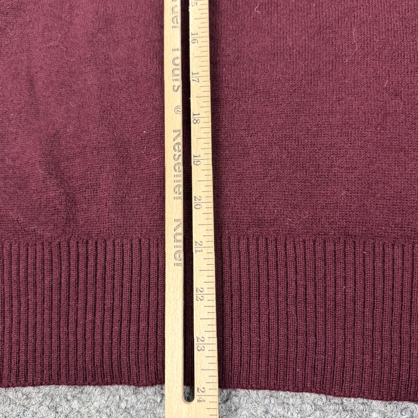Vintage VINTAGE Tamar Sweater Vest Mens Large Burgundy Pure New Wool V-Neck Knit Knitwear Adult Large Red Mens Size US L / EU 52-54 / 3 - 5 Thumbnail