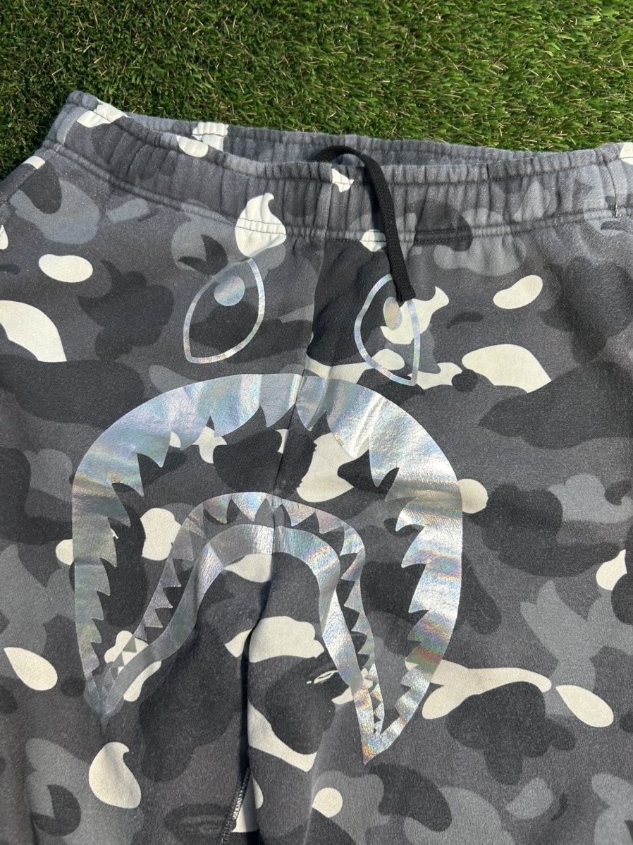 Bape BAPE SS24 Camo Shark Black Sweatpants Size US 30 / EU 46 - 3 Thumbnail