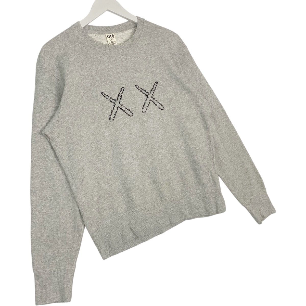 Other Vintage Ut Kaws Peanuts Crewneck Sweatshirt Gray Size S Size US S / EU 44-46 / 1 - 3 Thumbnail