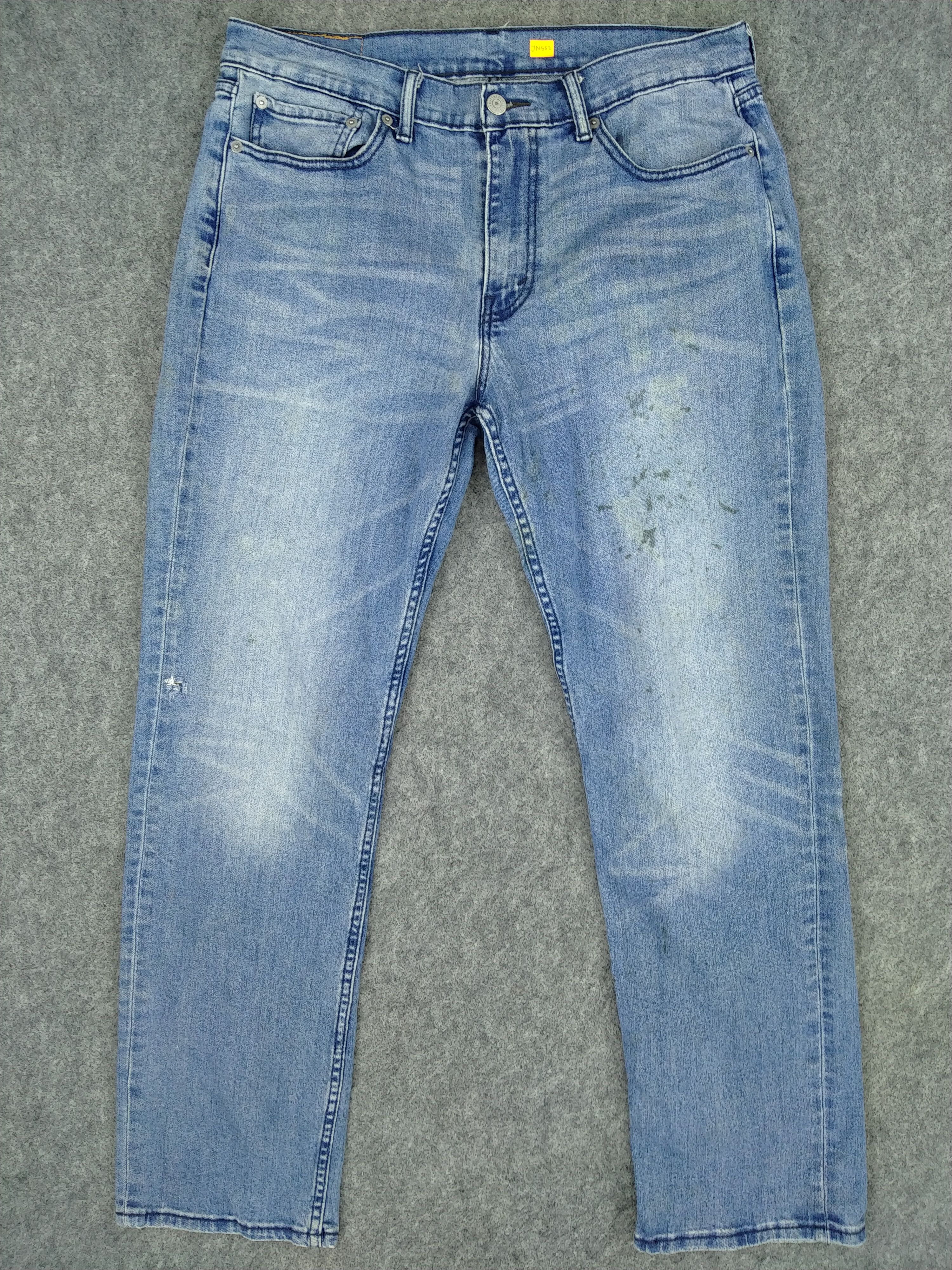 Levi's Blue Distressed Levi's 514 Denim 34 x 31 -JN562 Size US 34 / EU 50 - 1 Thumbnail