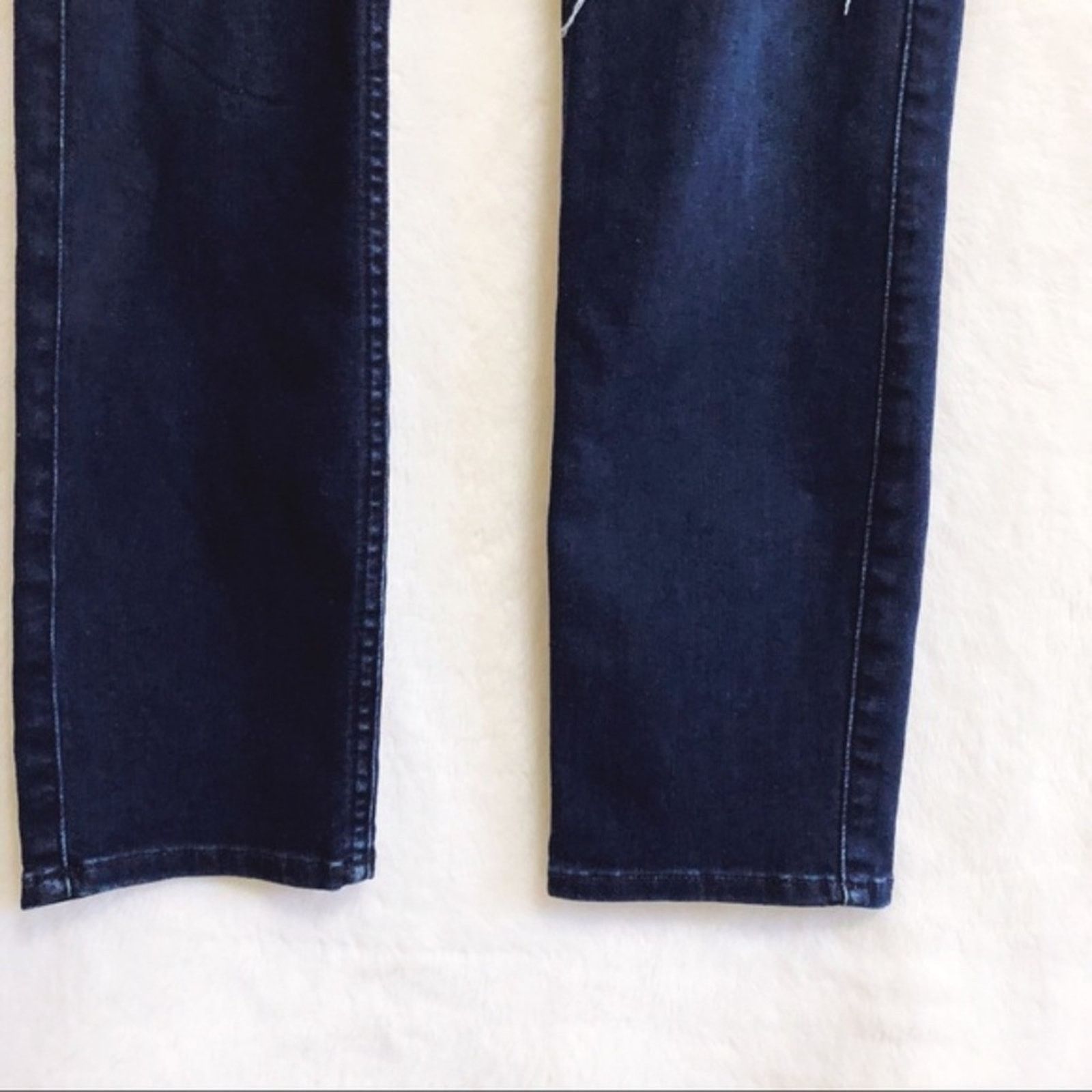 7 For All Mankind 7 For All Mankind Dark Navy Roxanne Crop Skinny Jeans Size 28" / US 6 / IT 42 - 4 Thumbnail