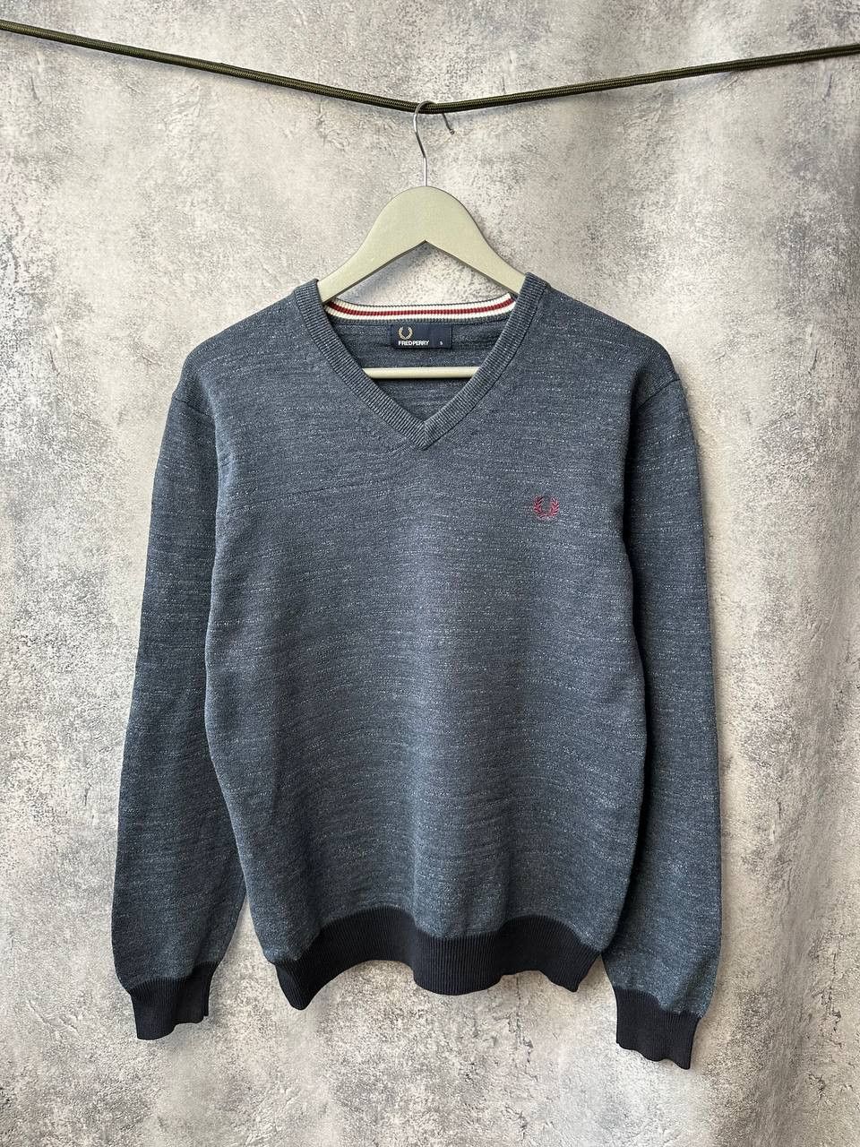 Fred Perry Fred Perry V-Neck Sweater Jumper Pullover with Еlbows Size US S / EU 44-46 / 1 - 2 Thumbnail