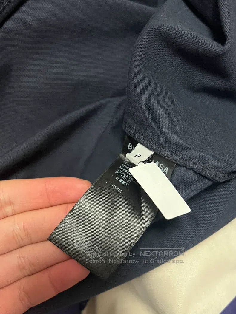 Balenciaga Balenciaga Distressed washed denim jacket Size US M / EU 48-50 / 2 - 7 Thumbnail