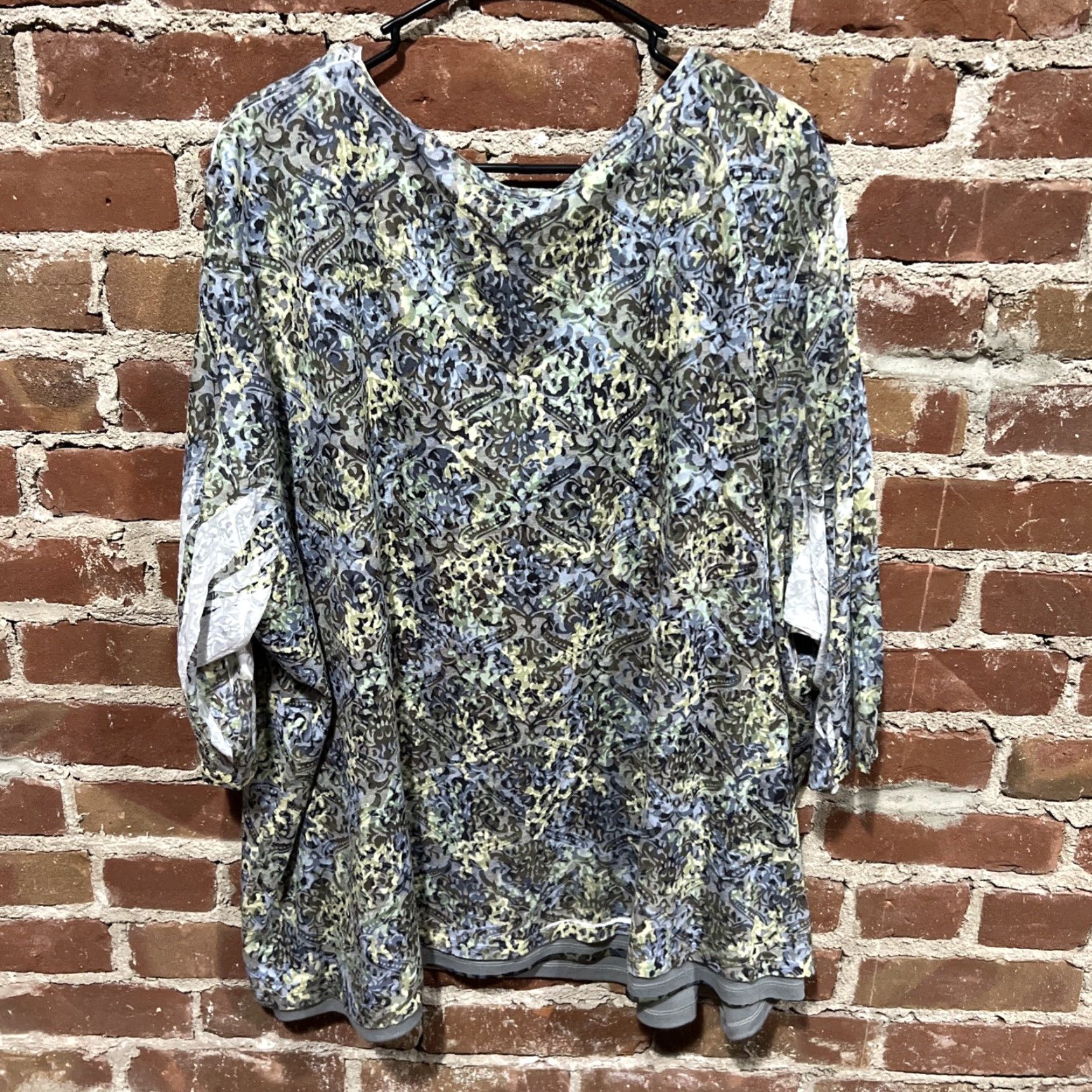 Vintage CATHERINES Blouse Tunic 4X Green Tie Dye 3/4 Sleeve Sequin V-Neck Pullover Womens Plus Size Size XXL / US 16-18 / IT 52-54 - 4 Thumbnail
