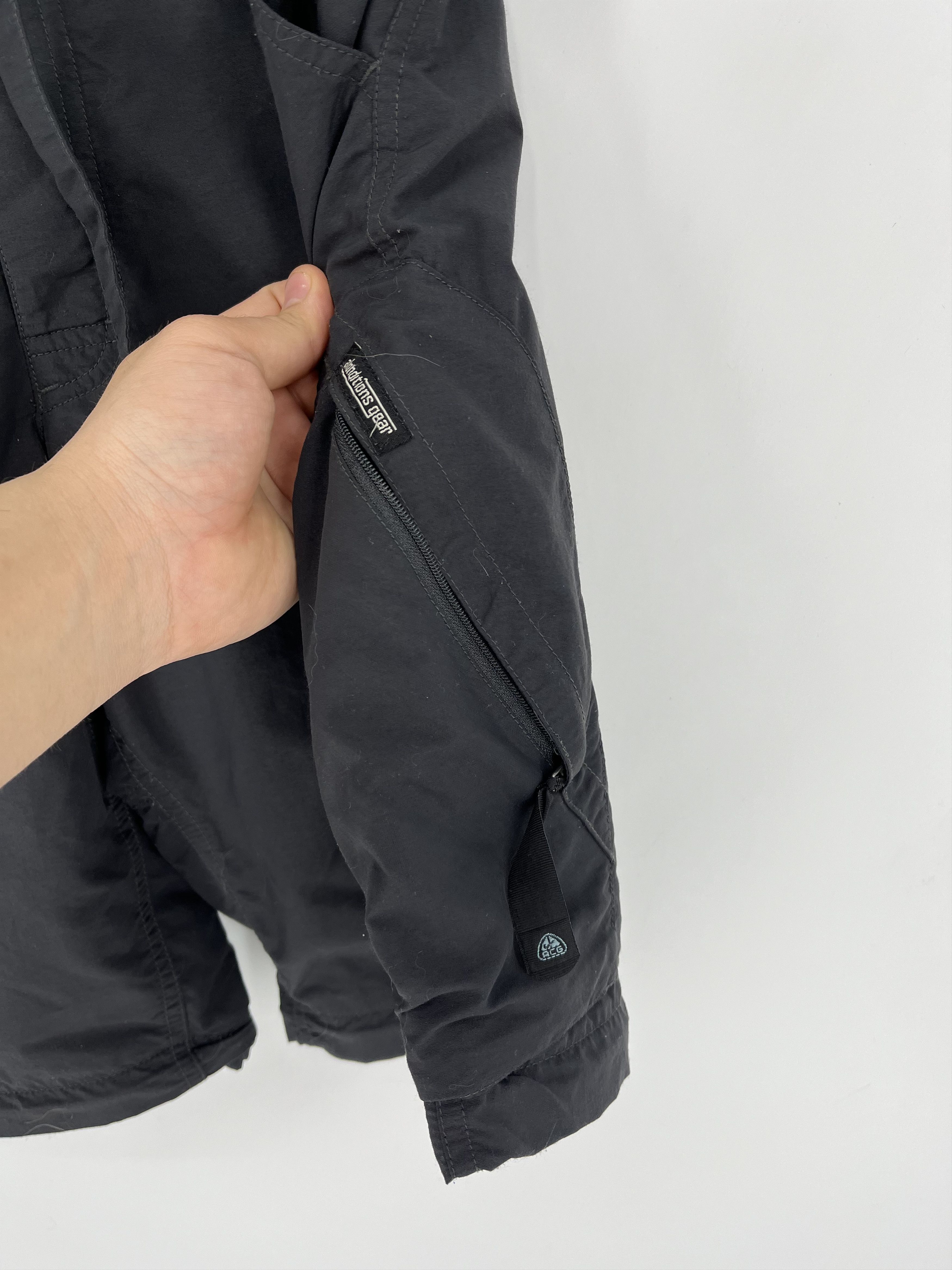 Nike × Nike ACG × Vintage Vintage Nike ACG Cargo Pants Multi Pocket Short Size US 36 / EU 52 - 4 Thumbnail