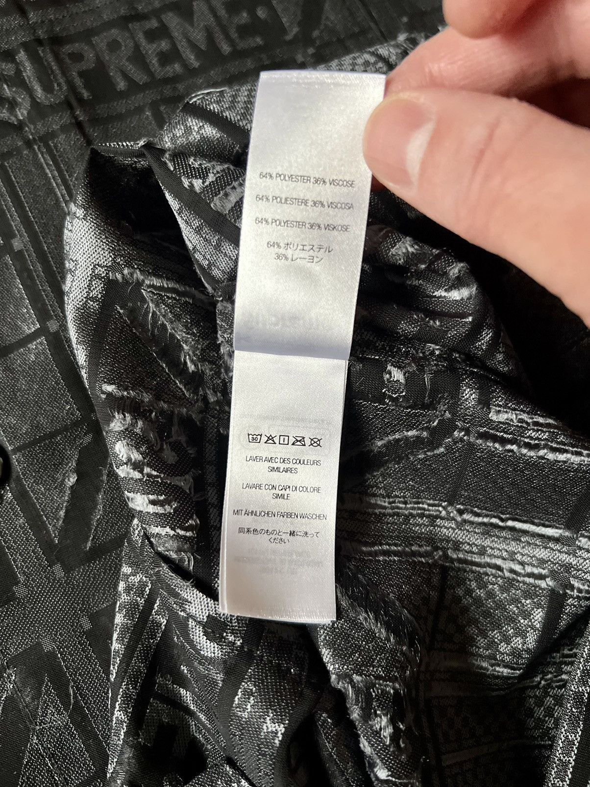 Supreme SUPREME TRAY JACQUARD S/S SHIRT BLACK Size US L / EU 52-54 / 3 - 9 Thumbnail