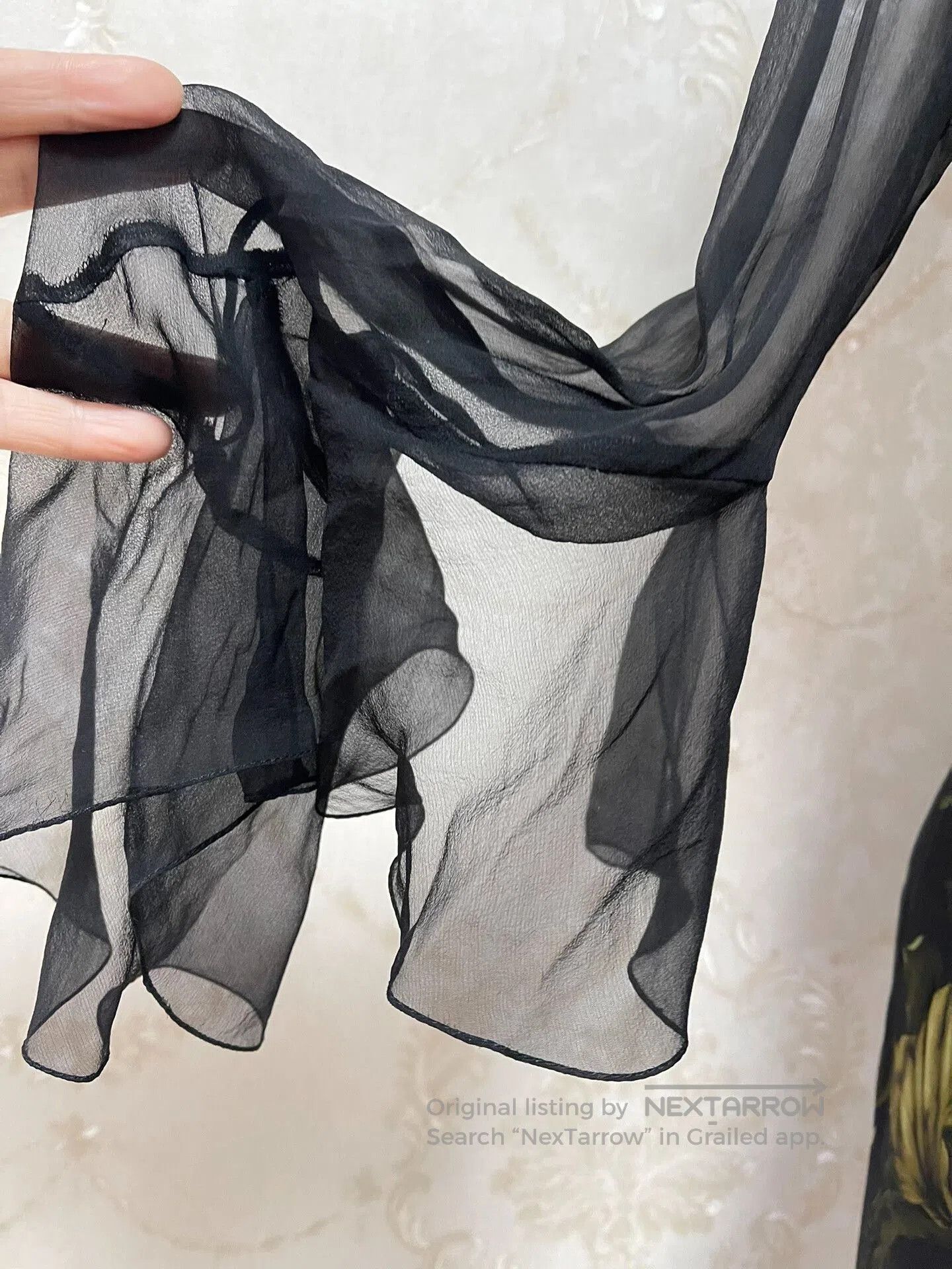 Gucci Gucci Runway Dark Floral Sheer Dress. Size M / US 6-8 / IT 42-44 - 9 Thumbnail