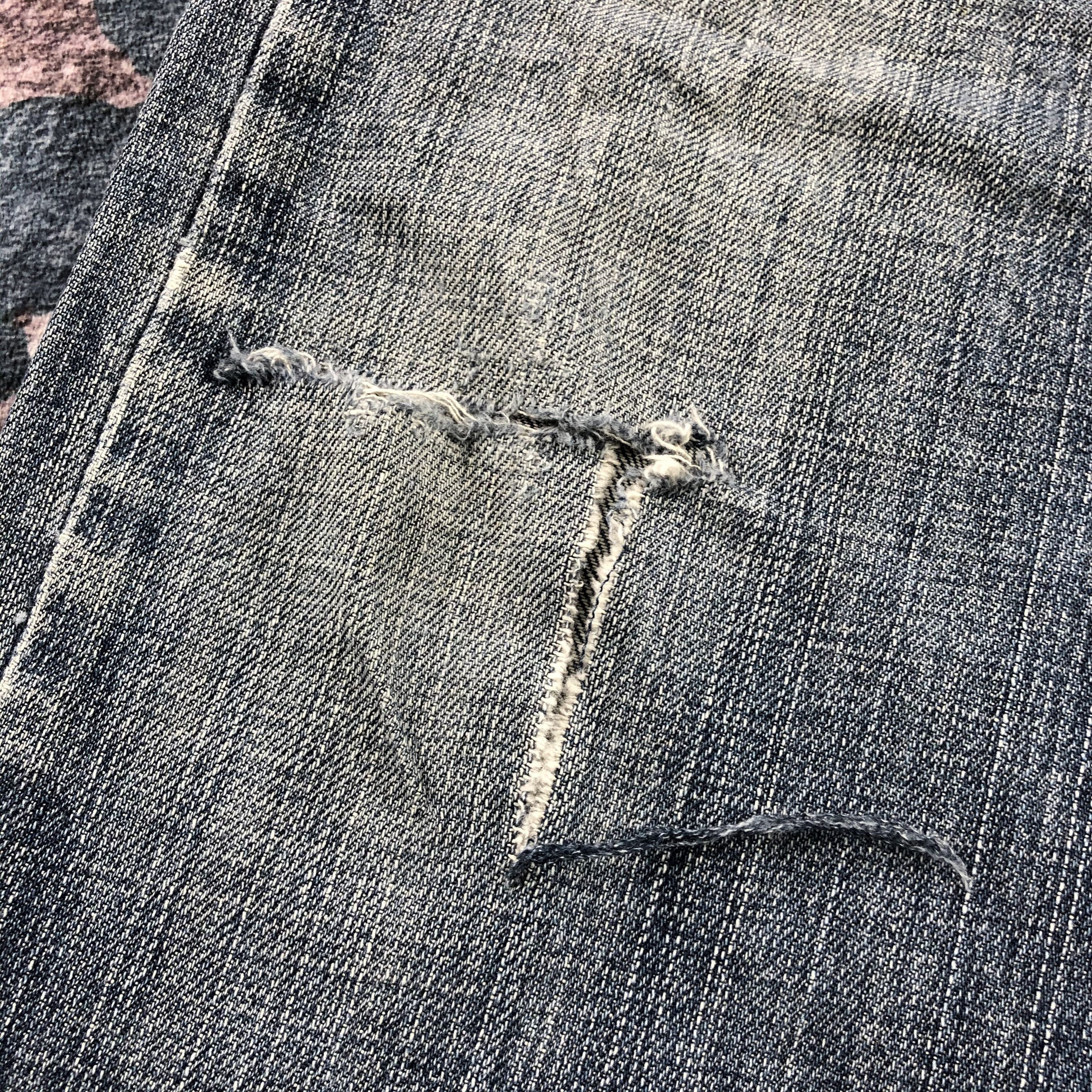 Levi's × Vintage Vintage Blue Wash Levis 505 Jeans-JM2941 Size US 33 - 8 Thumbnail