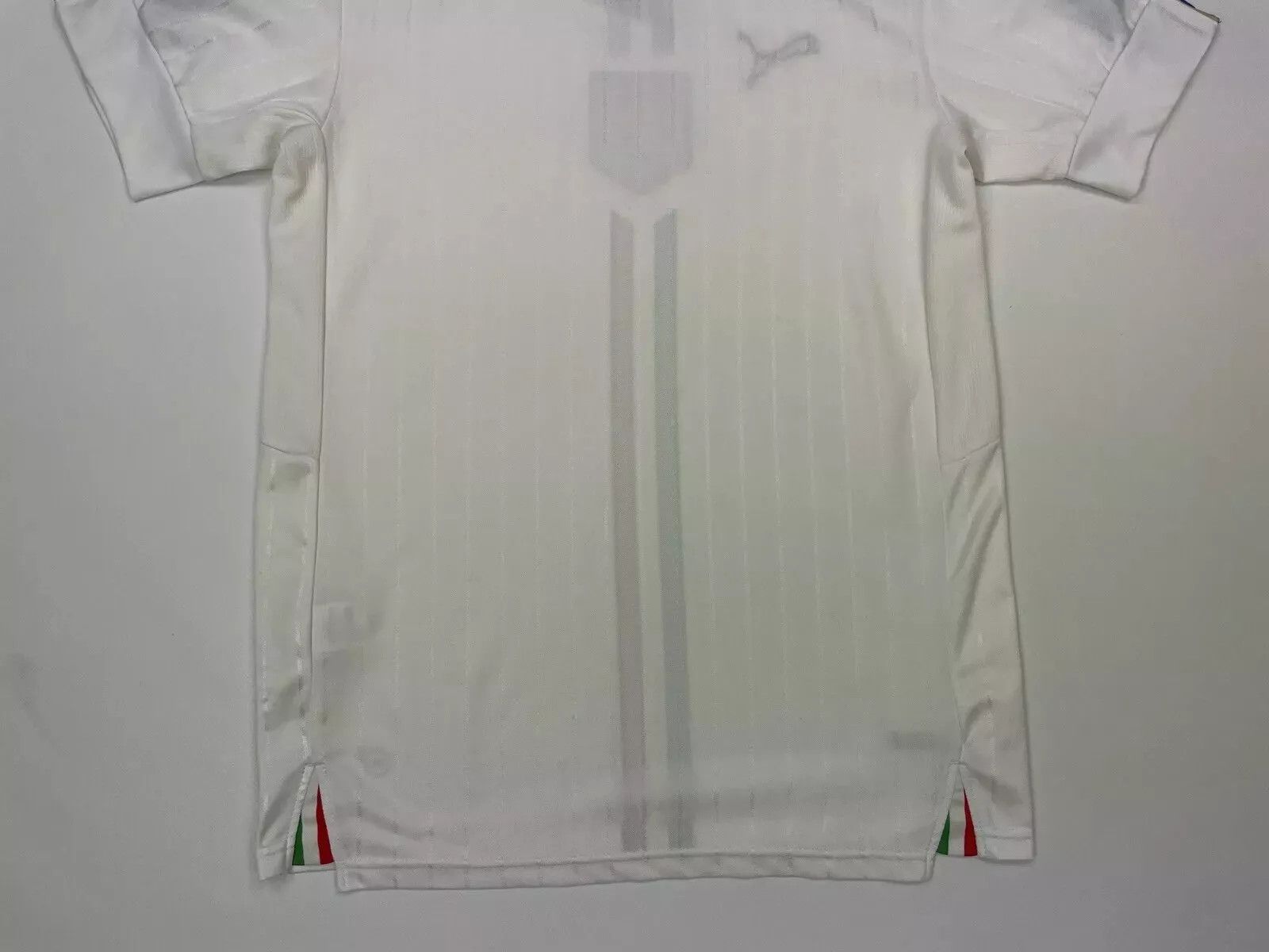 Puma NATIONAL ITALY 2016 2017 AWAY JERSEY SHIRT CALCIO SOCCER Size US S / EU 44-46 / 1 - 6 Thumbnail