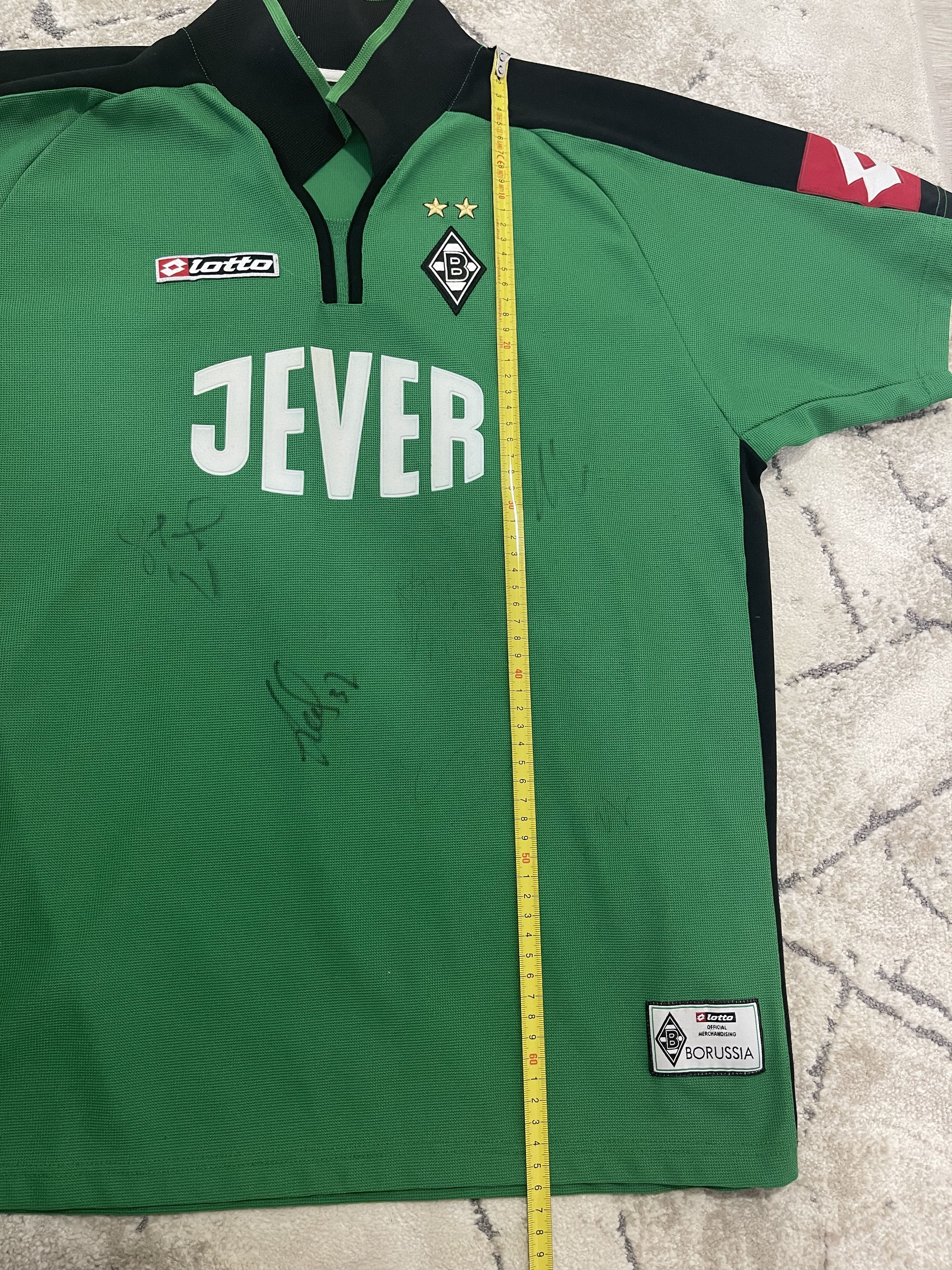 Lotto Sport Borussia M’gladbach GK Neuville #27 Signed Boys XL/M Size US M / EU 48-50 / 2 - 12 Thumbnail