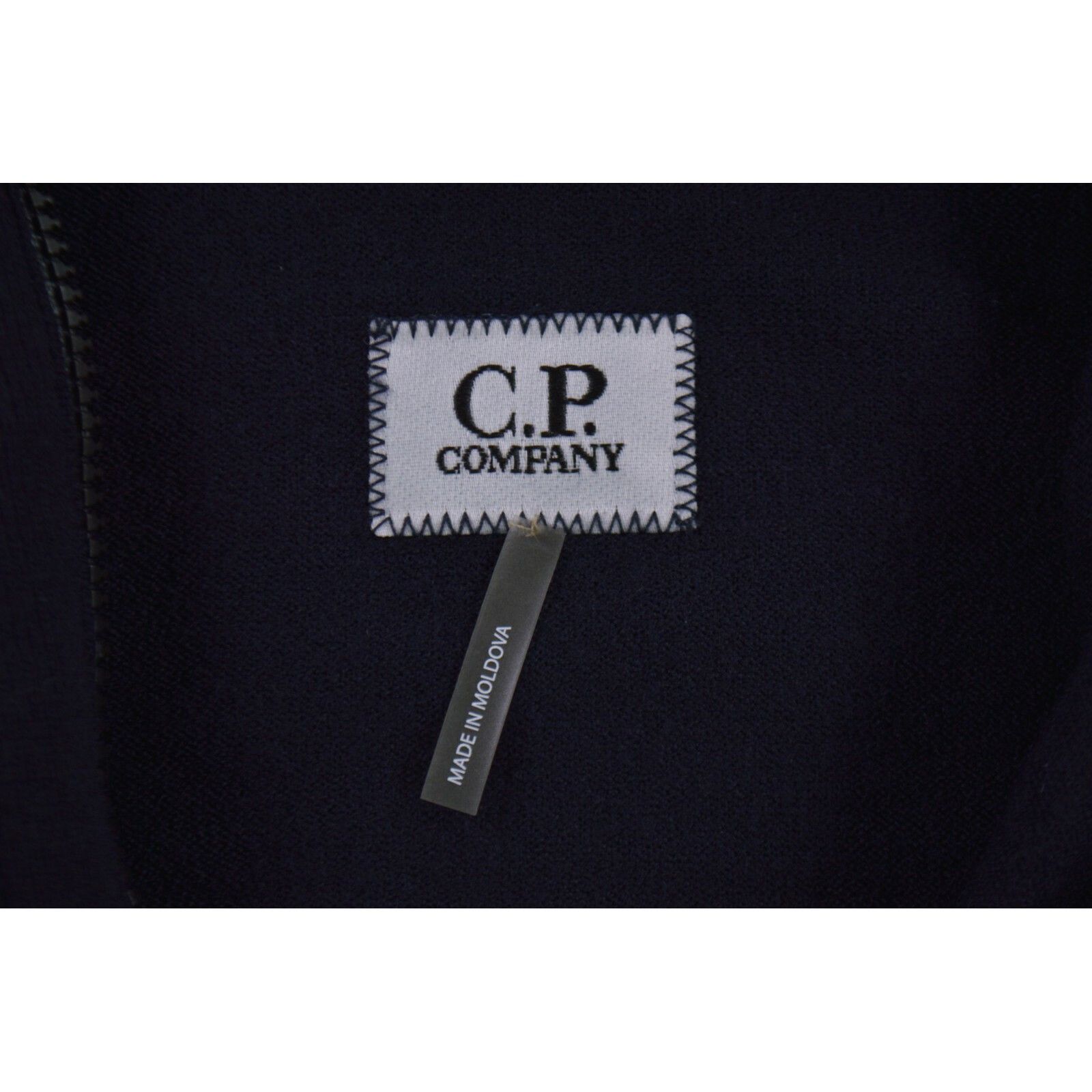 C.P. Company C.P. Company Sweater Size US M in Blue Size US M / EU 48-50 / 2 - 2 Thumbnail