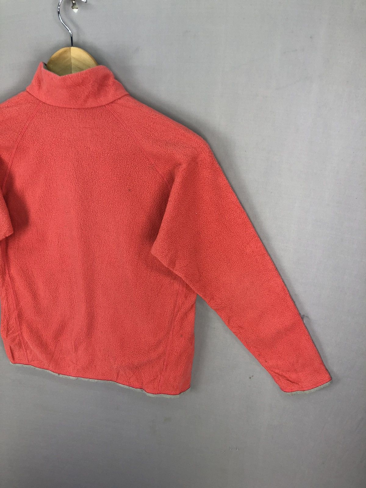 Montbell × Vintage Mont Bell Vintage Kid's Wear Sweater Size US XS / EU 42 / 0 - 7 Thumbnail
