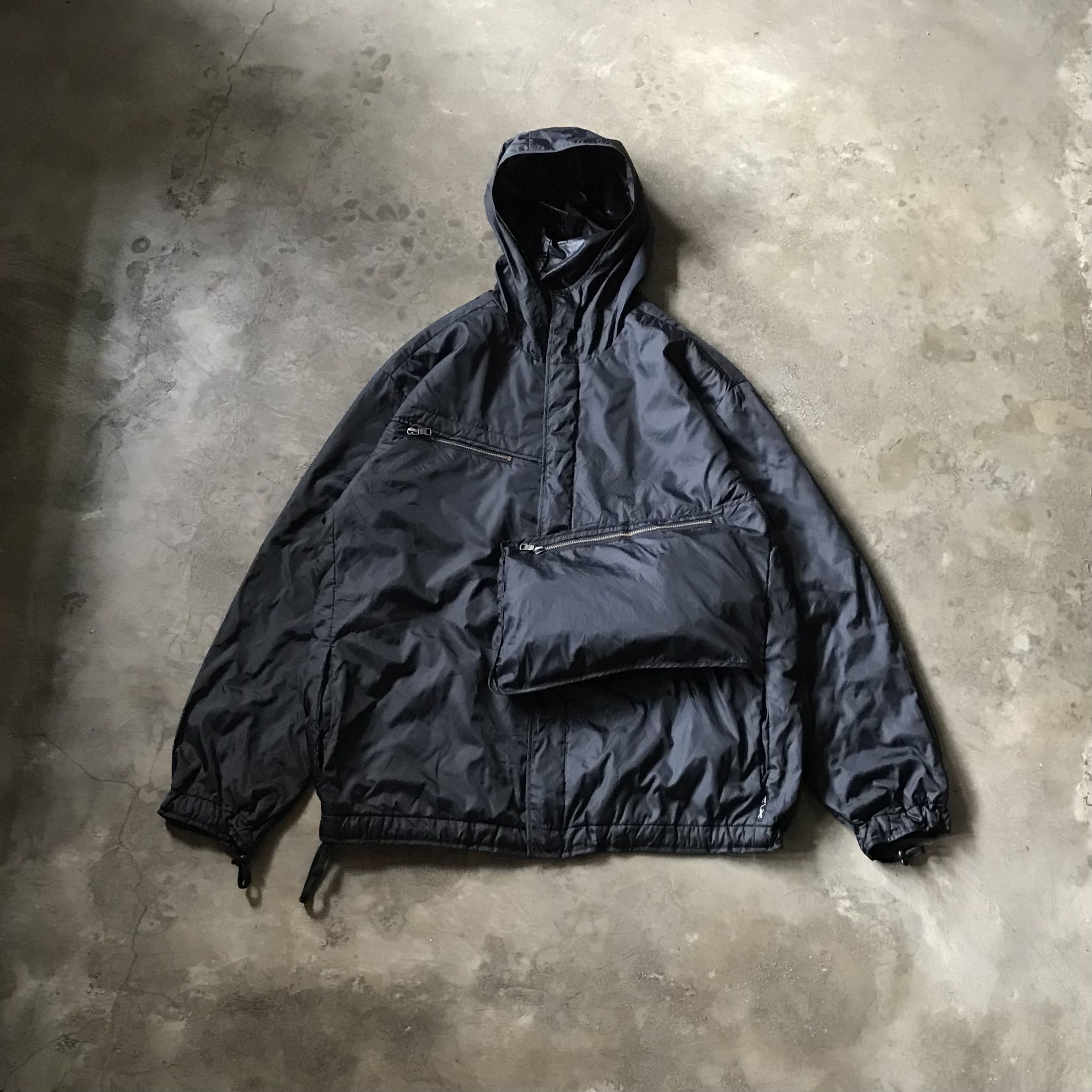 Armani Exchange × Designer × Giorgio Armani Armani Asymmetrical Strap Big Pockets Nylon Jacket Size US M / EU 48-50 / 2 - 1 Thumbnail