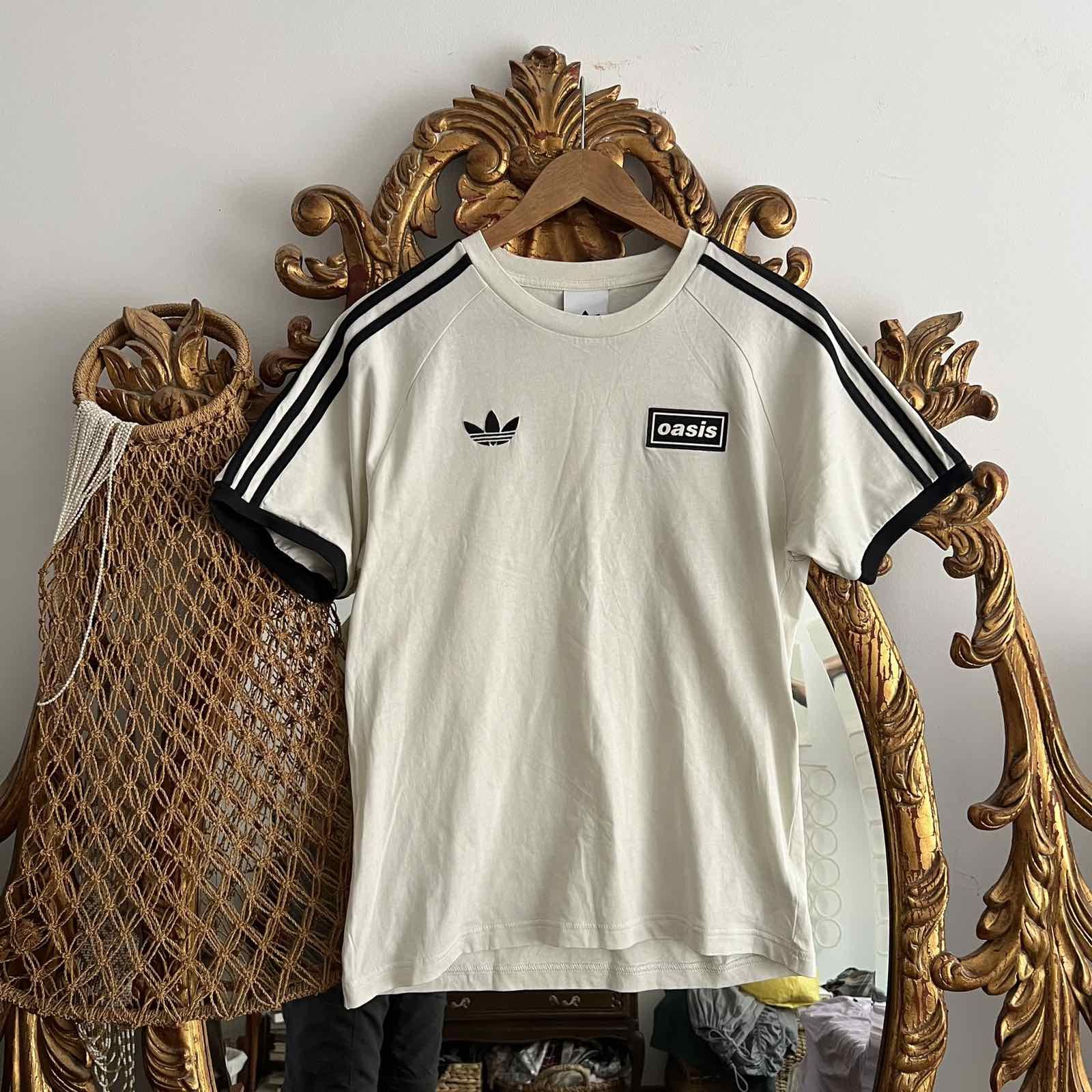 Adidas Adidas Oasis Tour Tee T shirt Brand Sz M Size US M / EU 48-50 / 2 - 1 Thumbnail