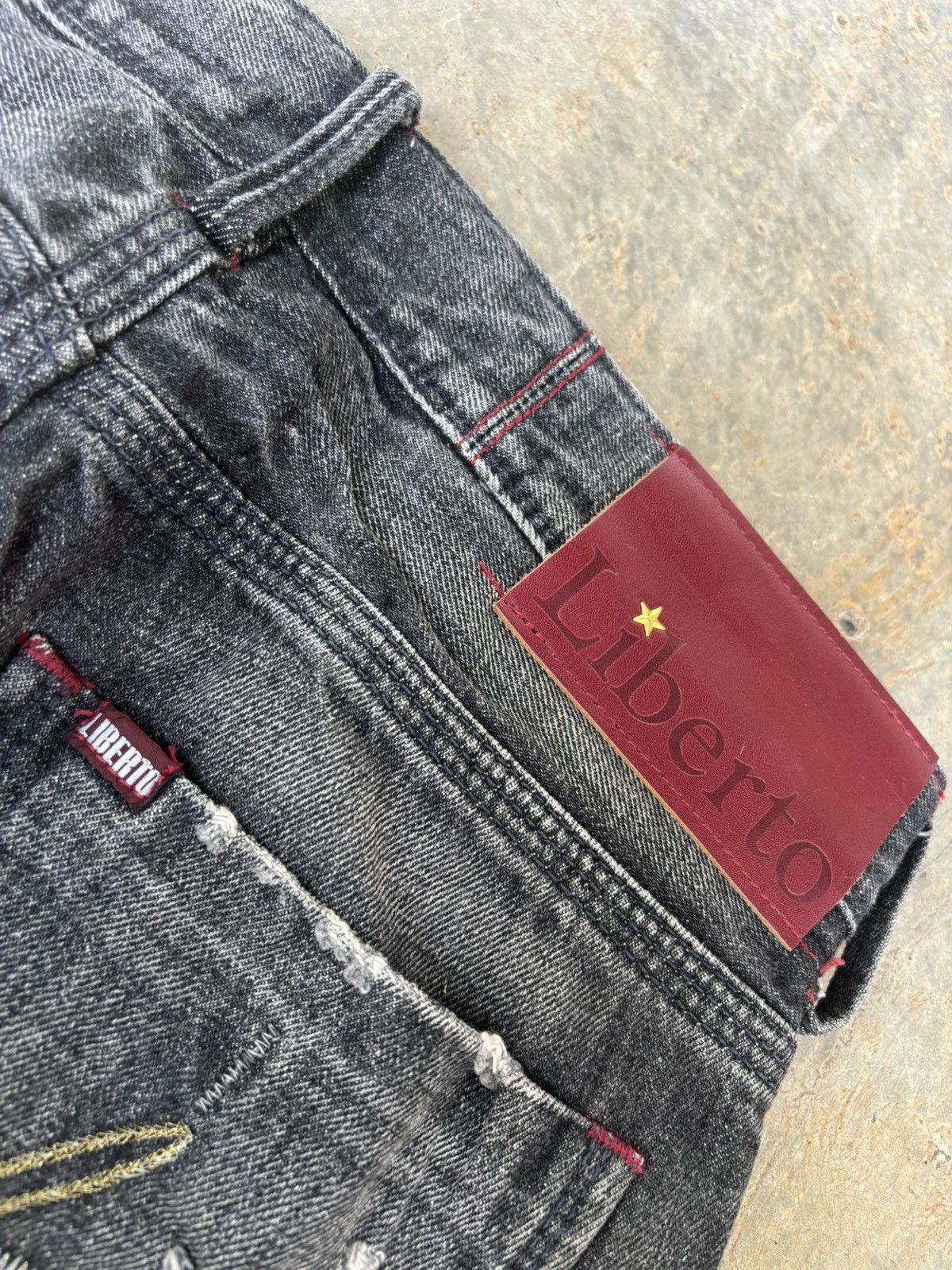 Hysteric Glamour Distreessed Denim Liberto xxx Ifsixwasnine Style Jeans Size US 31 - 7 Thumbnail