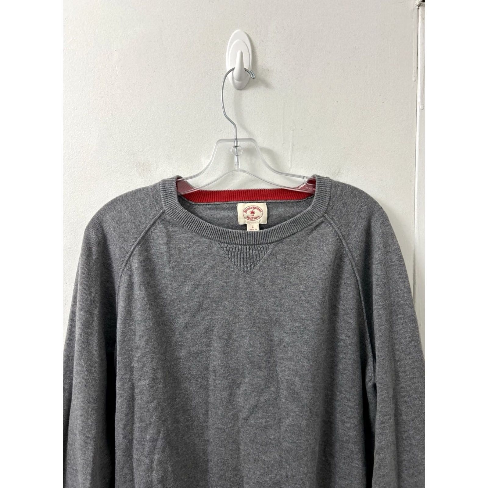 Brooks Brothers Brooks Brothers Red Fleece Sweater Mens L Gray Cotton Cashmere Raglan Crewneck Pullover Knit Casual Business All Seasons Lightweight Size US L / EU 52-54 / 3 - 2 Thumbnail