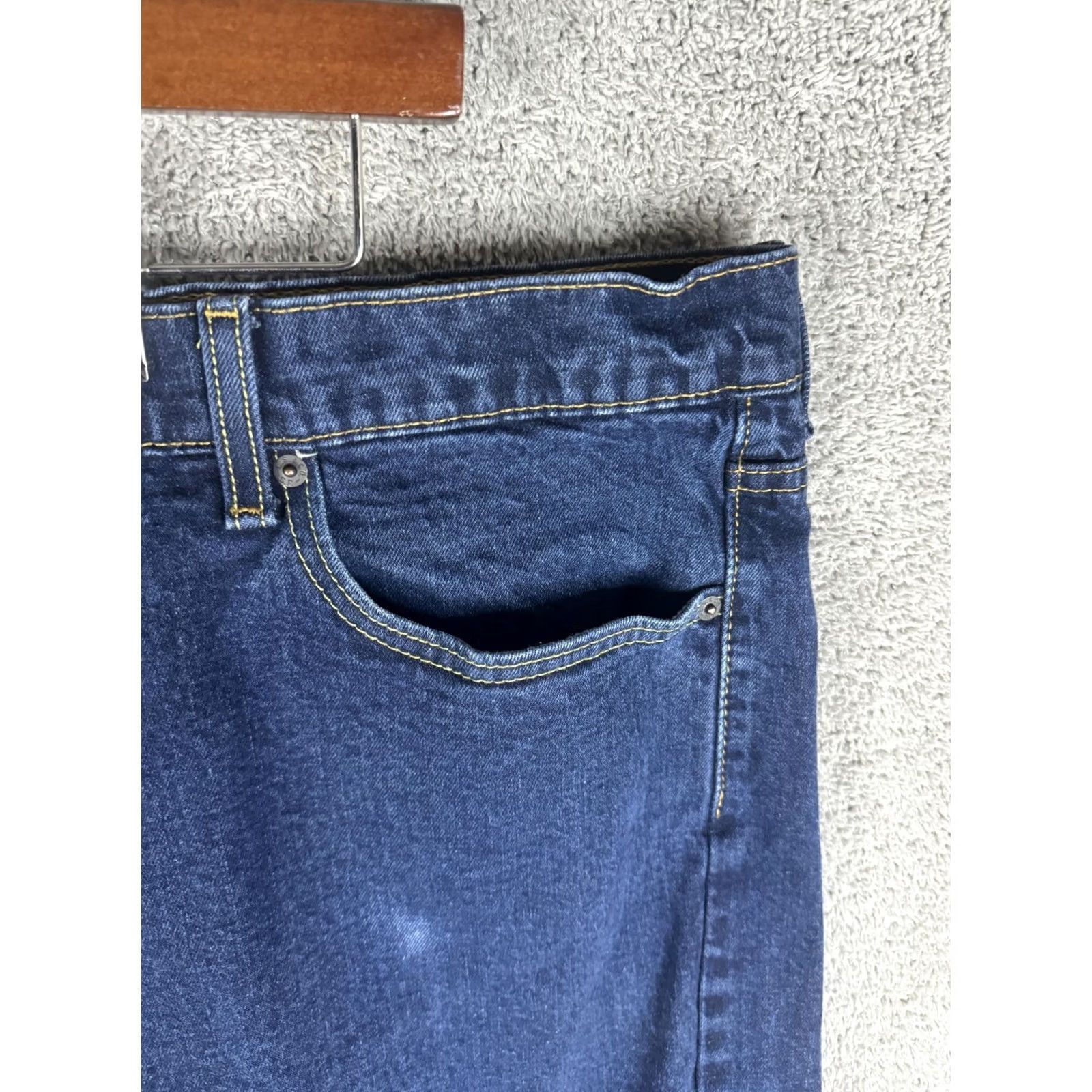 Levi's Levi's 550 Jeans Mens 44x29 Dark Blue Denim Relaxed Tapered Fit Size US 44 / EU 60 - 3 Thumbnail