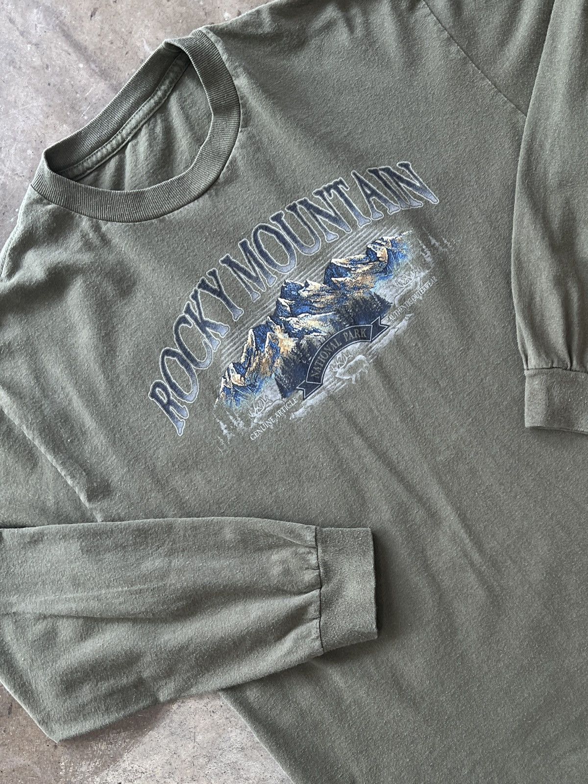 Vintage Vintage Rocky Mountains National Park Long Sleeve Large Size US L / EU 52-54 / 3 - 1 Thumbnail