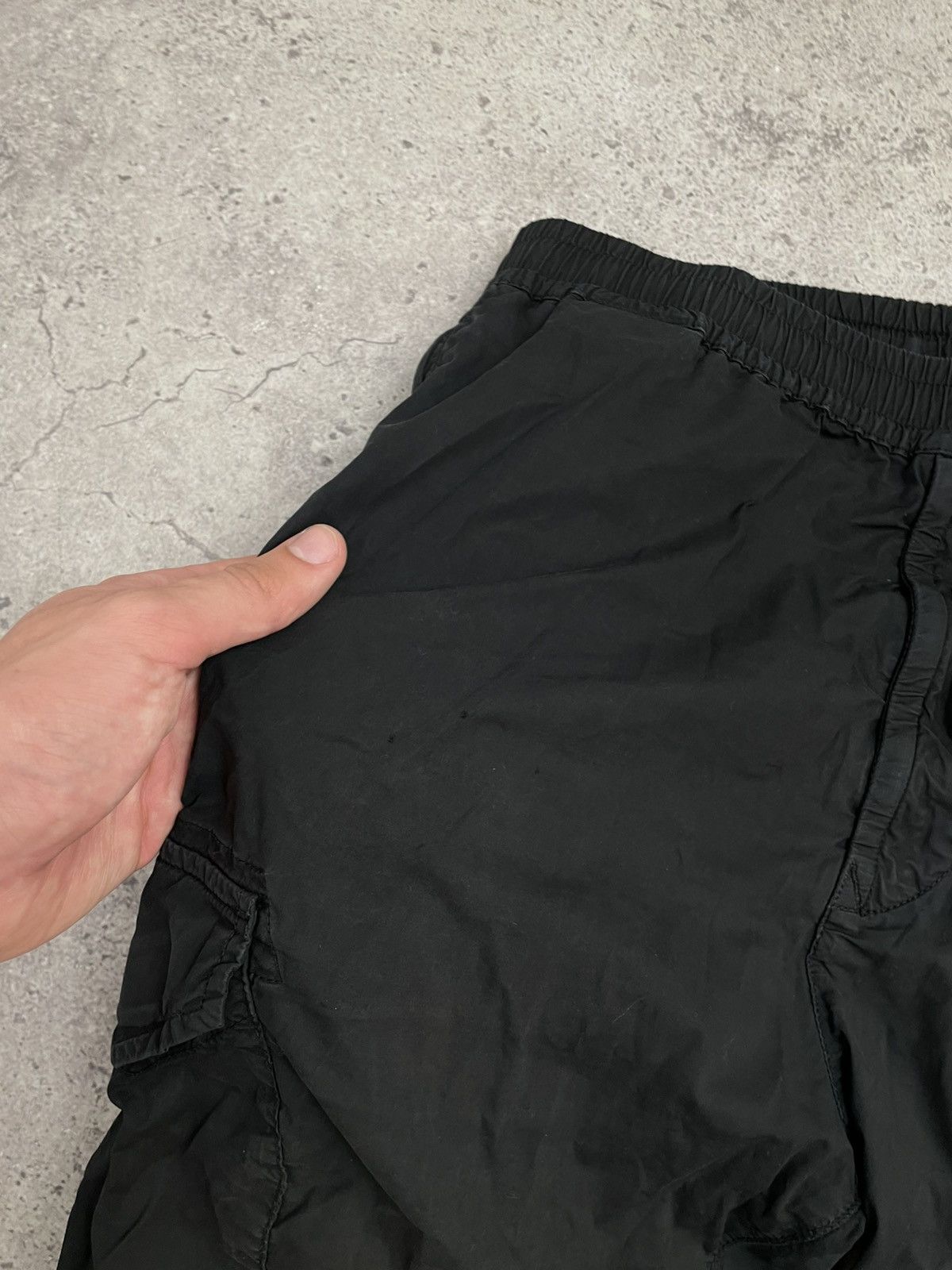 Stone Island Stone island black cargo pants Size US 32 / EU 48 - 6 Thumbnail