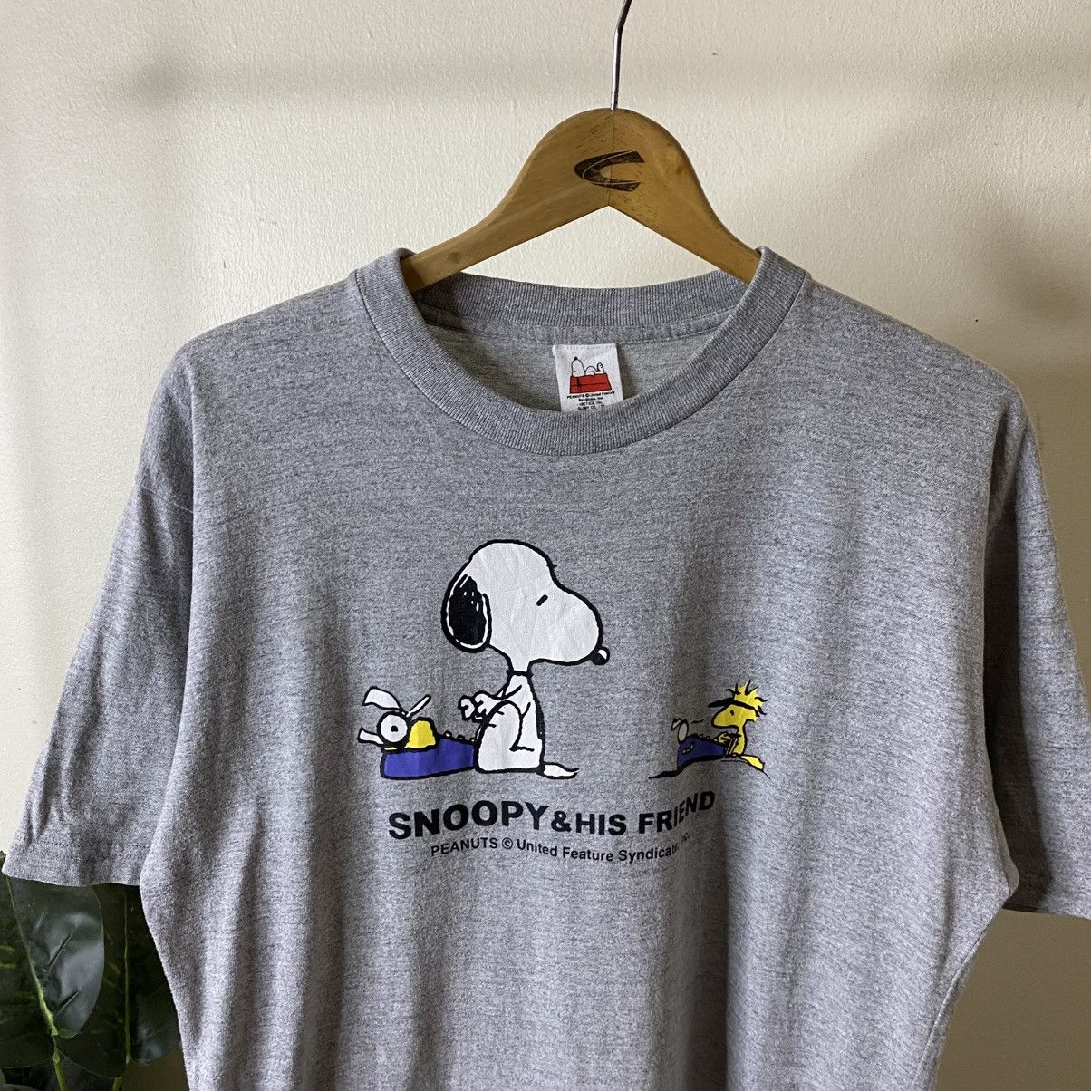 Peanuts Vintage Peanuts Snoopy & Friends Old Cartoon T Shirt Size US M / EU 48-50 / 2 - 2 Thumbnail