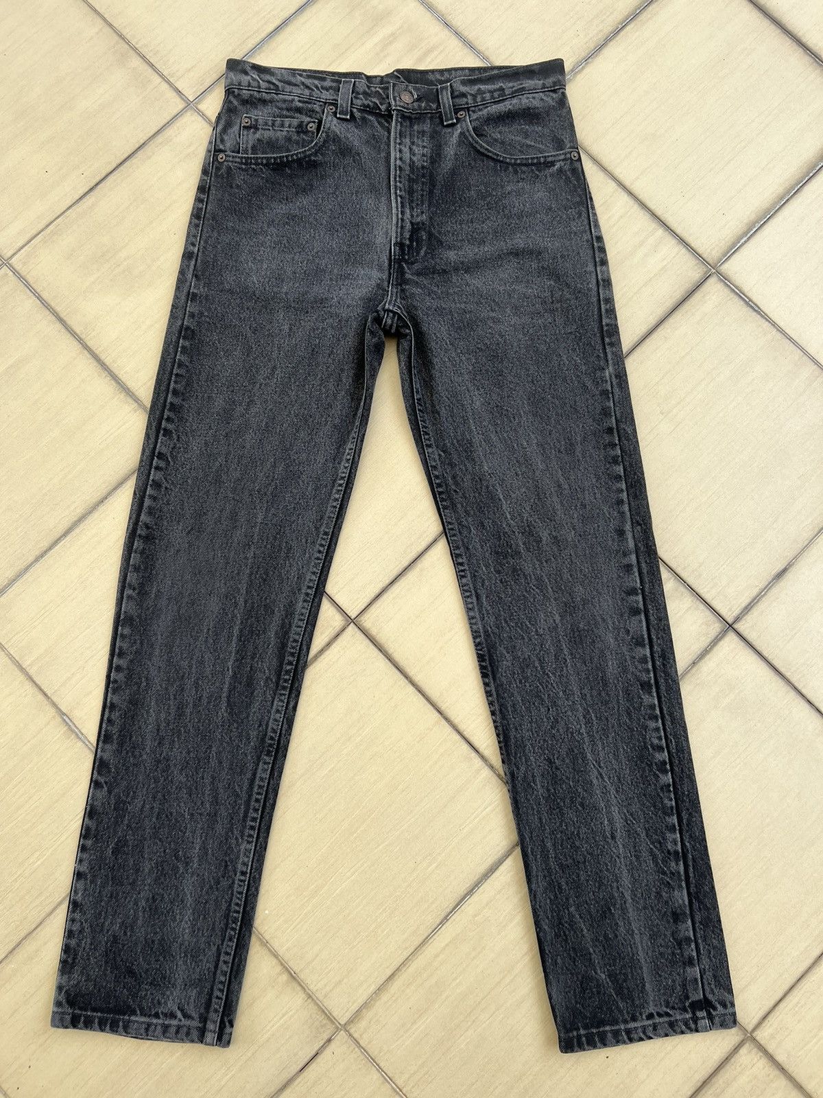 Levi's Vintage 1997 Levi’s 505 Jeans Faded Black Denim Size US 32 / EU 48 - 1 Thumbnail