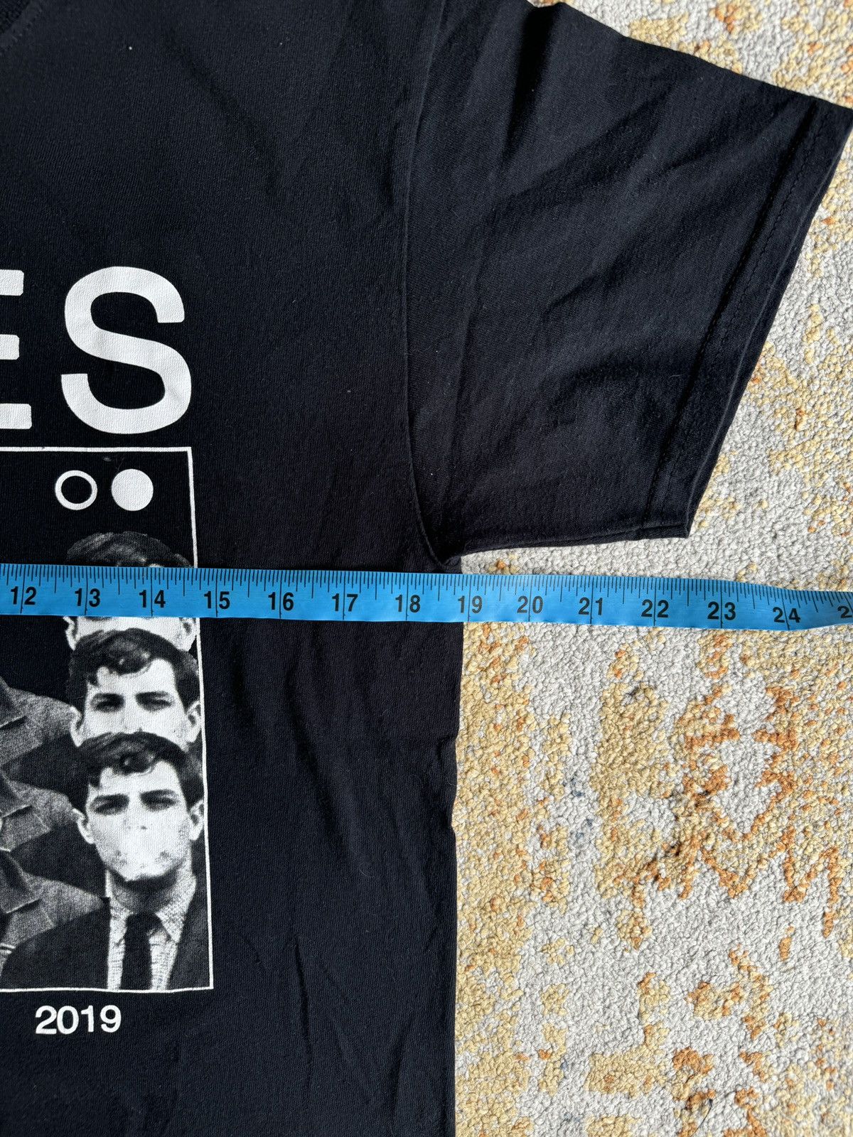 Band Tees Idles 2019 tour shirt Size US M / EU 48-50 / 2 - 4 Thumbnail