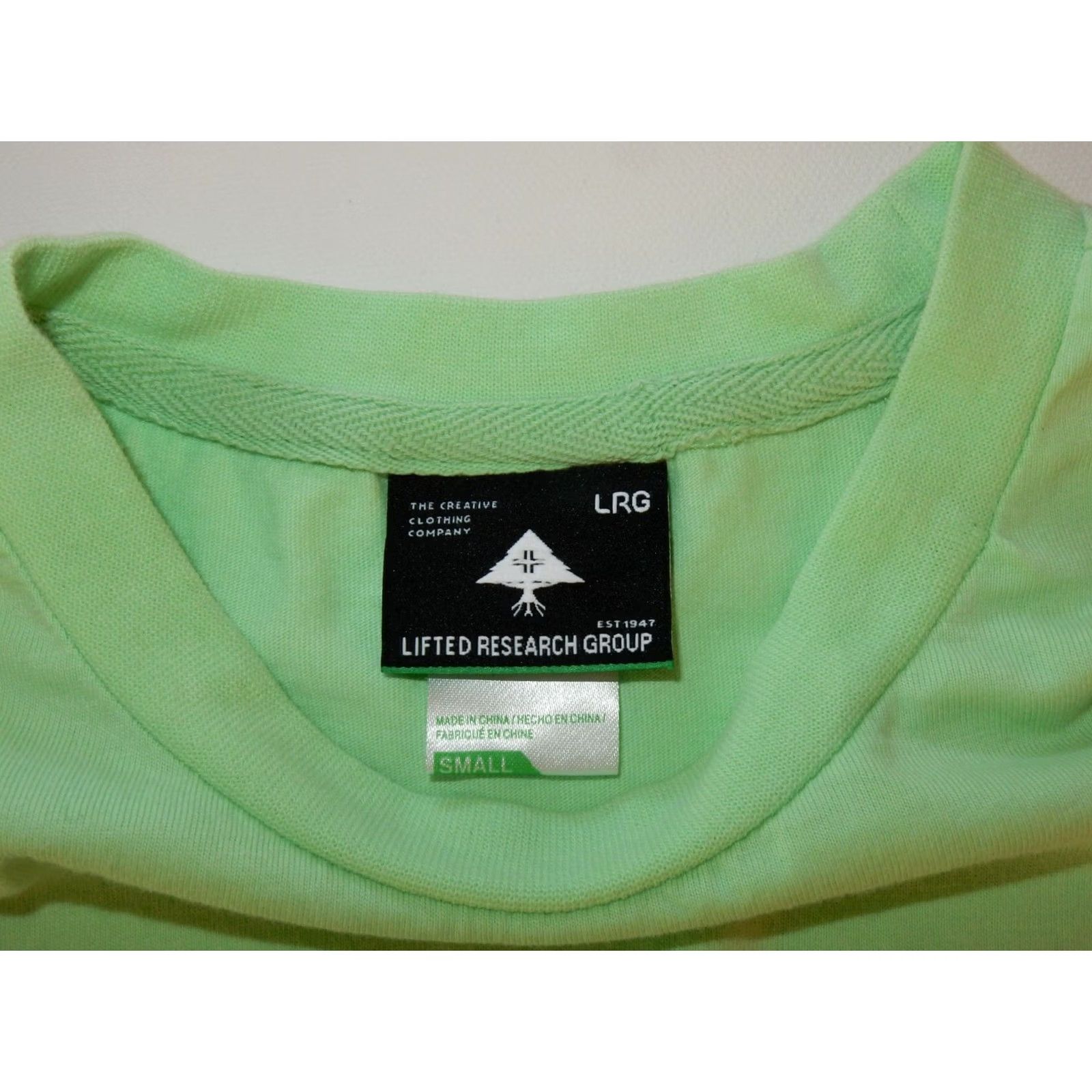 Vintage LRG T-Shirt Size S Lifted Research Group Men Short Sleeve Solid Green Size US S / EU 44-46 / 1 - 4 Thumbnail