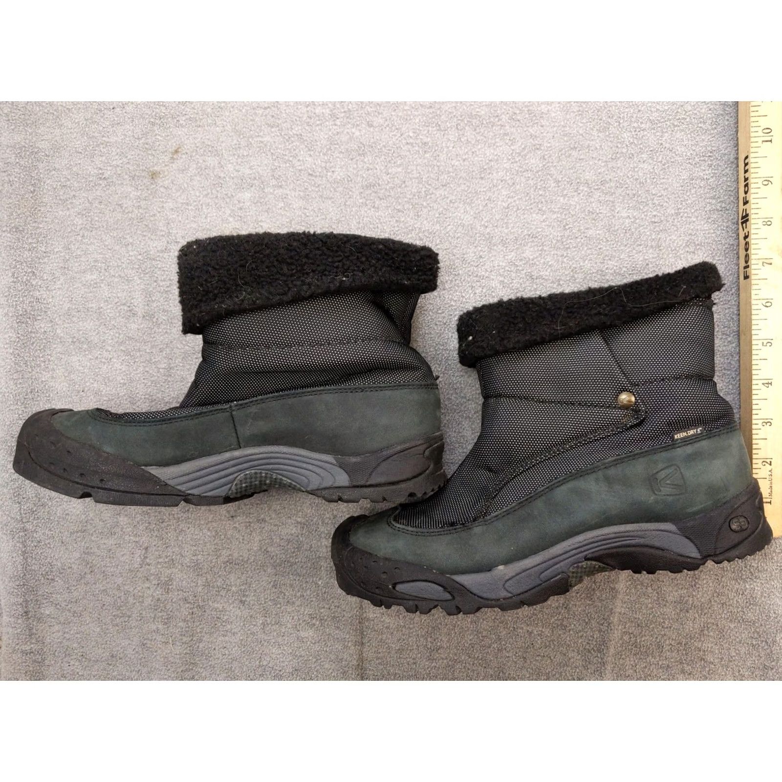 KEEN KEEN Snow Boots Womens 7.5 Black Nubuck Ankle Waterproof Pull On Winter Insulated Size US 8 / IT 38 - 2 Thumbnail