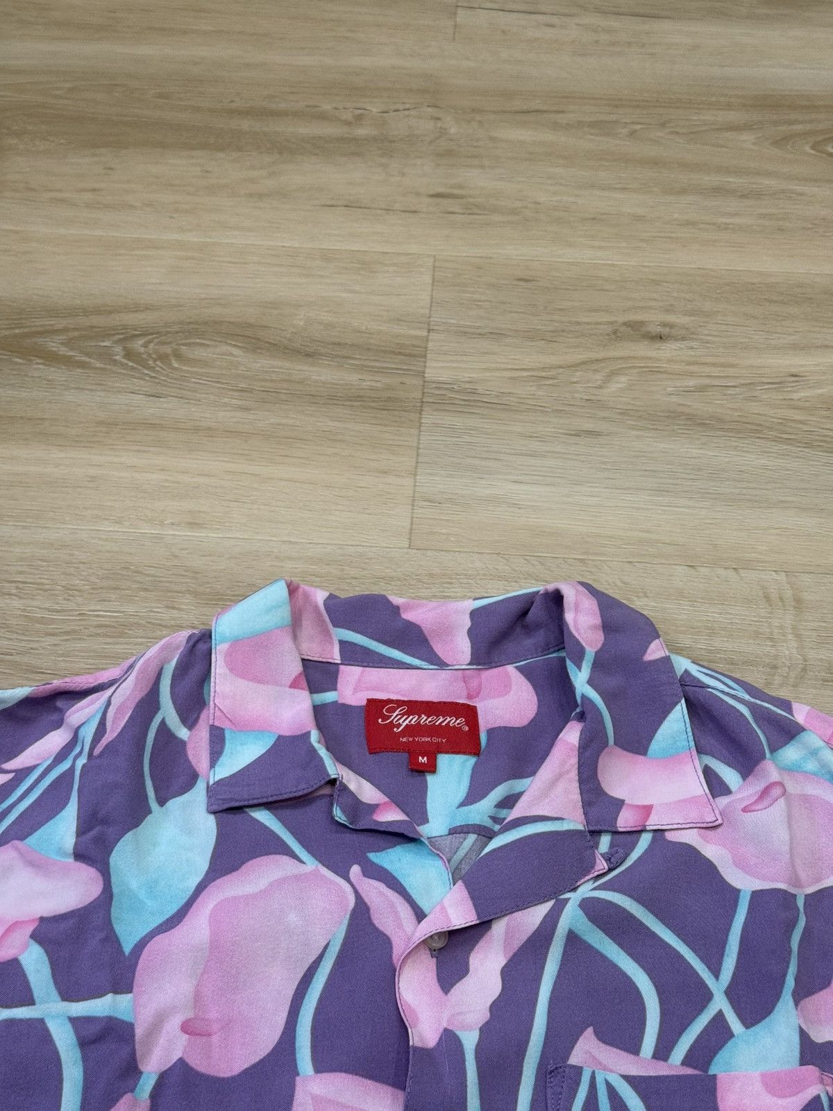 Supreme Supreme Lily Rayon Shirt Size US M / EU 48-50 / 2 - 5 Thumbnail