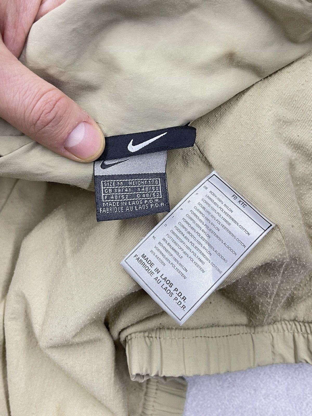 Nike Vintage Nike Big Logo Nylon Jacket Swoosh Drill Y2K ACG TN Size US M / EU 48-50 / 2 - 18 Thumbnail