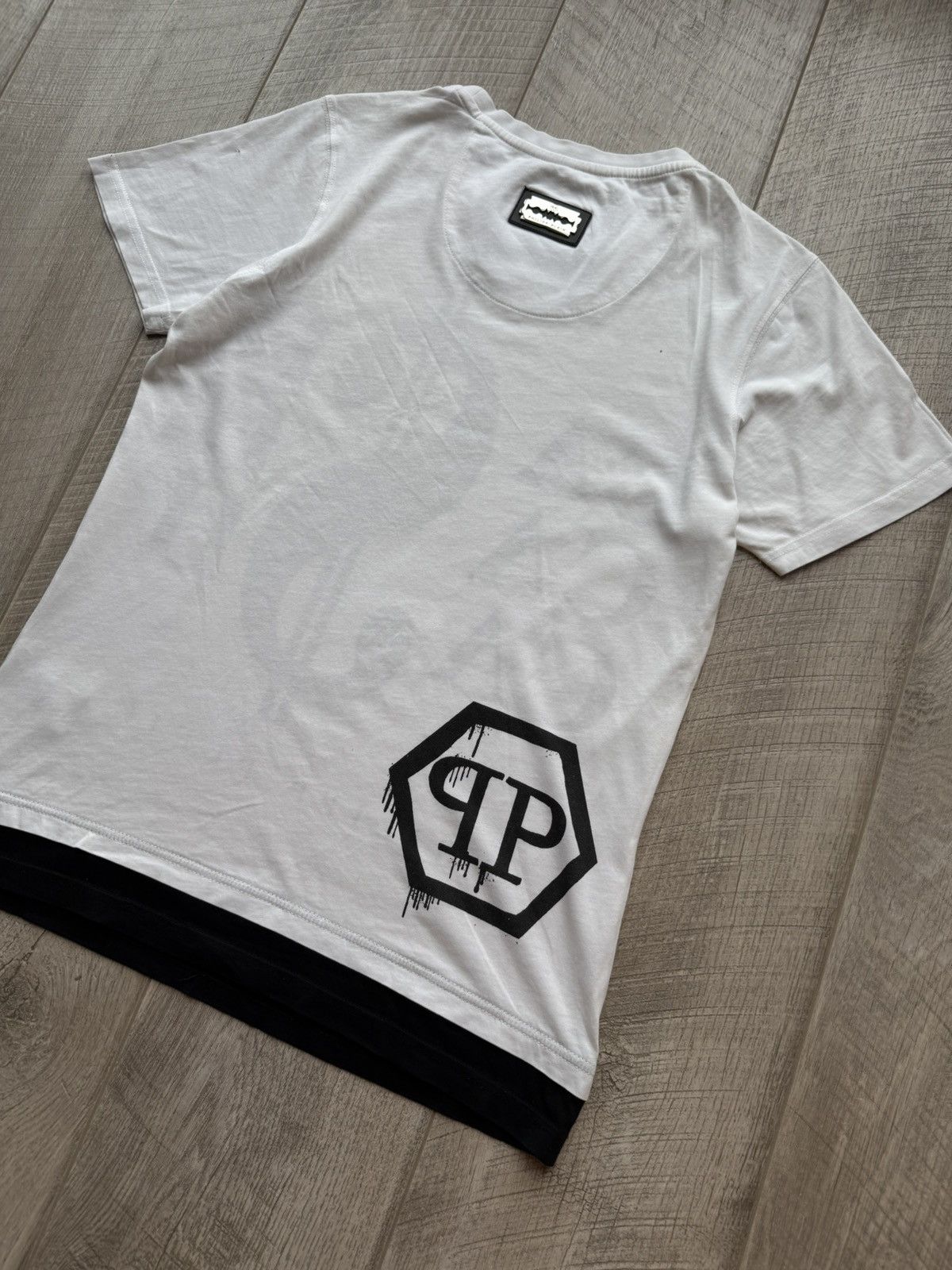 Philipp Plein Philipp Plein CASH $$ big print logo rhinestones t-shirt Size US S / EU 44-46 / 1 - 13 Thumbnail
