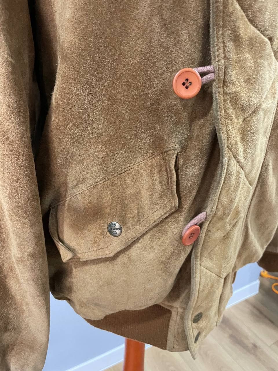 Chevignon Chevignon Suede Bomber Jacket Clifford Office Ontario Canada Size US M / EU 48-50 / 2 - 6 Thumbnail