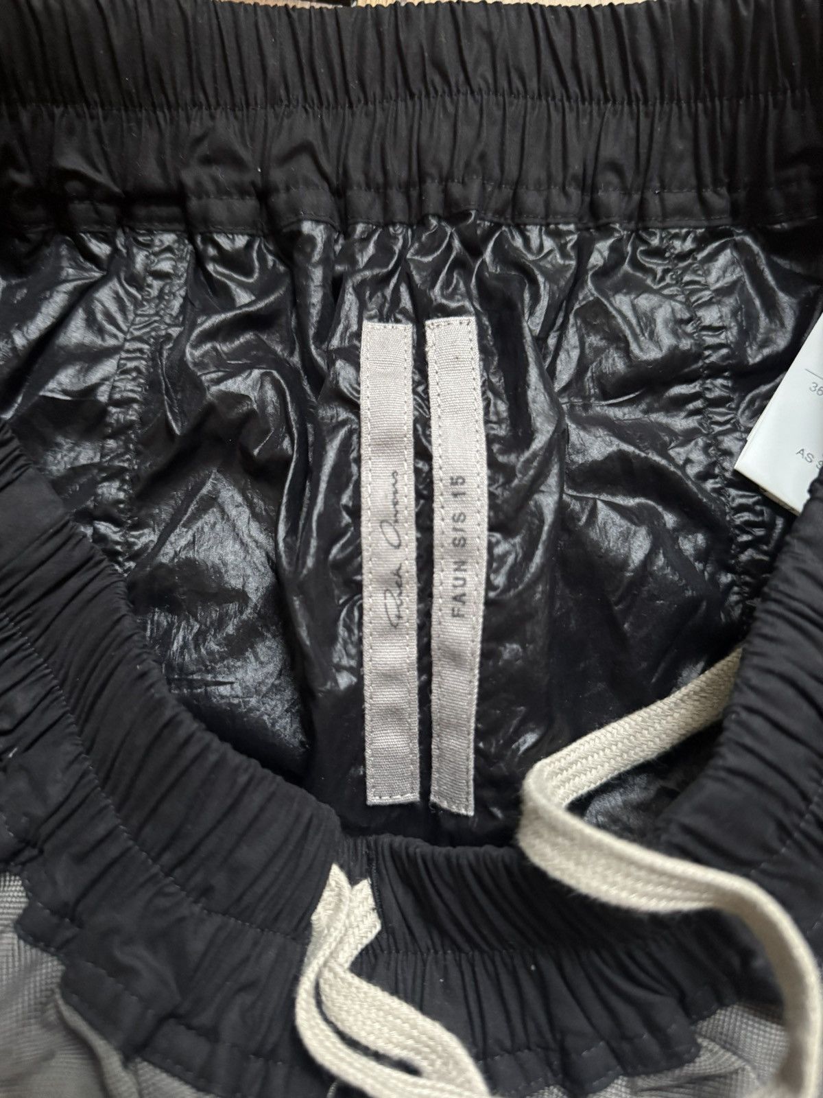Rick Owens Rick Owens Sample Mesh-Style Overlays Abstract Cut Shorts Size US 30 / EU 46 - 5 Thumbnail