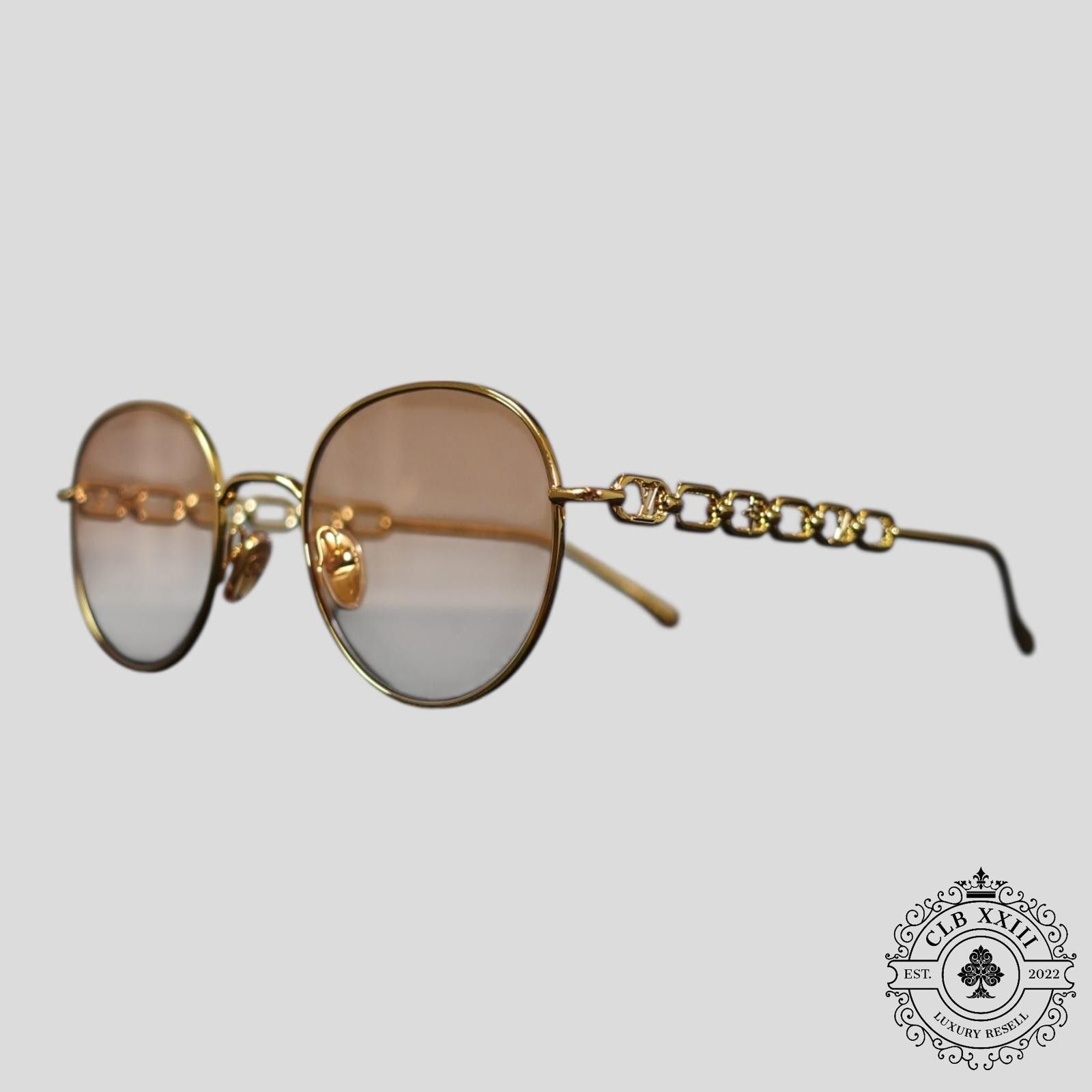 Louis Vuitton Louis Vuitton Chain Glasses in Gold Size ONE SIZE - 1 Thumbnail
