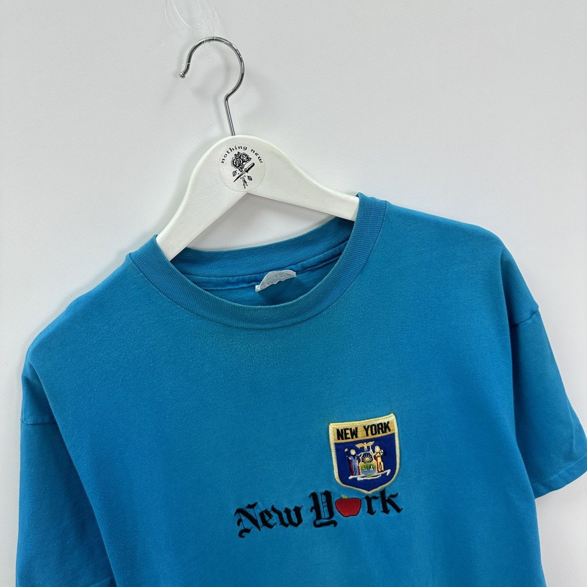 Vintage Vintage 90s New York Embroidered logo Hanes tee y2k single Size US XL / EU 56 / 4 - 4 Thumbnail