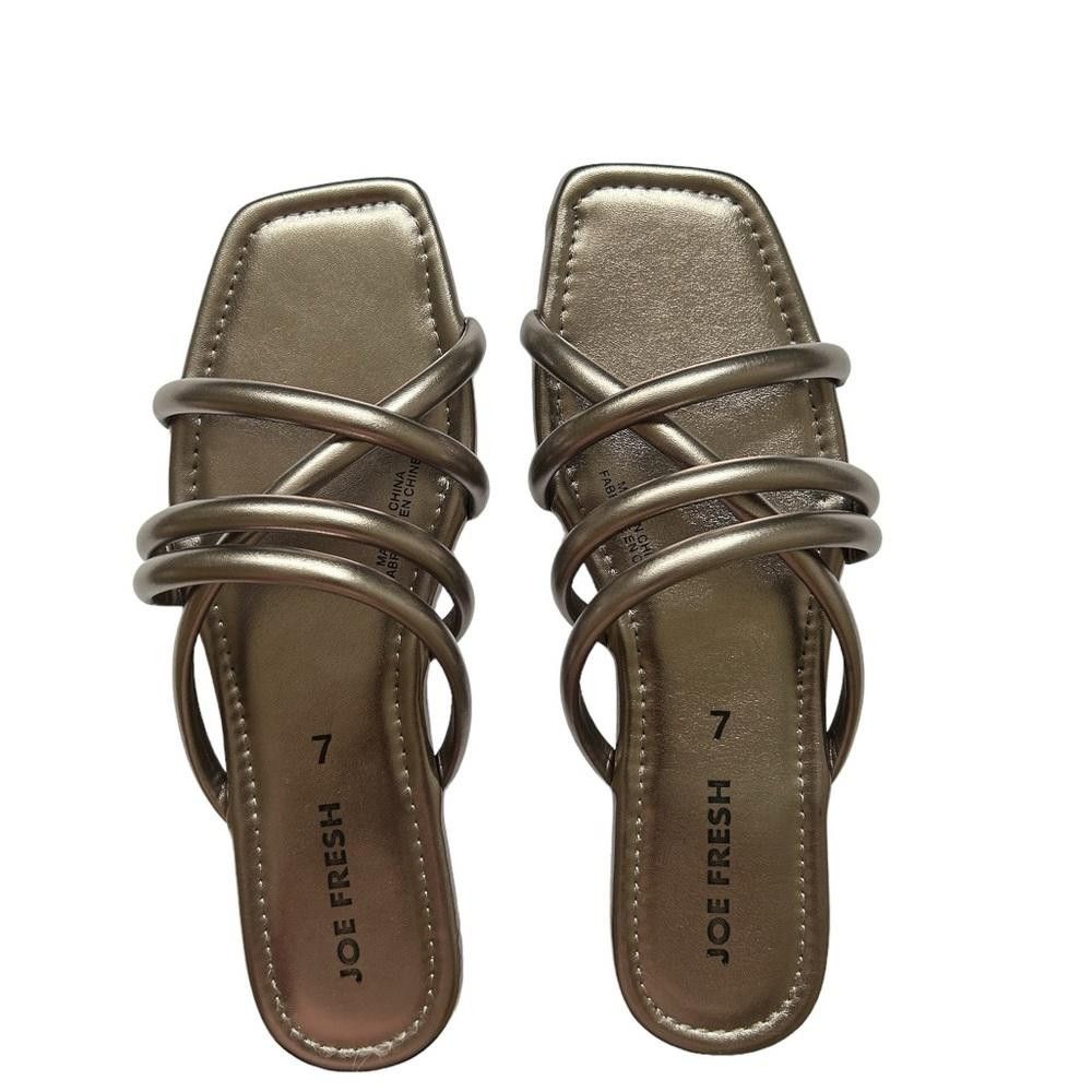 Joe Freshgoods Joe Fresh Silver summer chic flats Size 7 Size US 7 / IT 37 - 1 Thumbnail