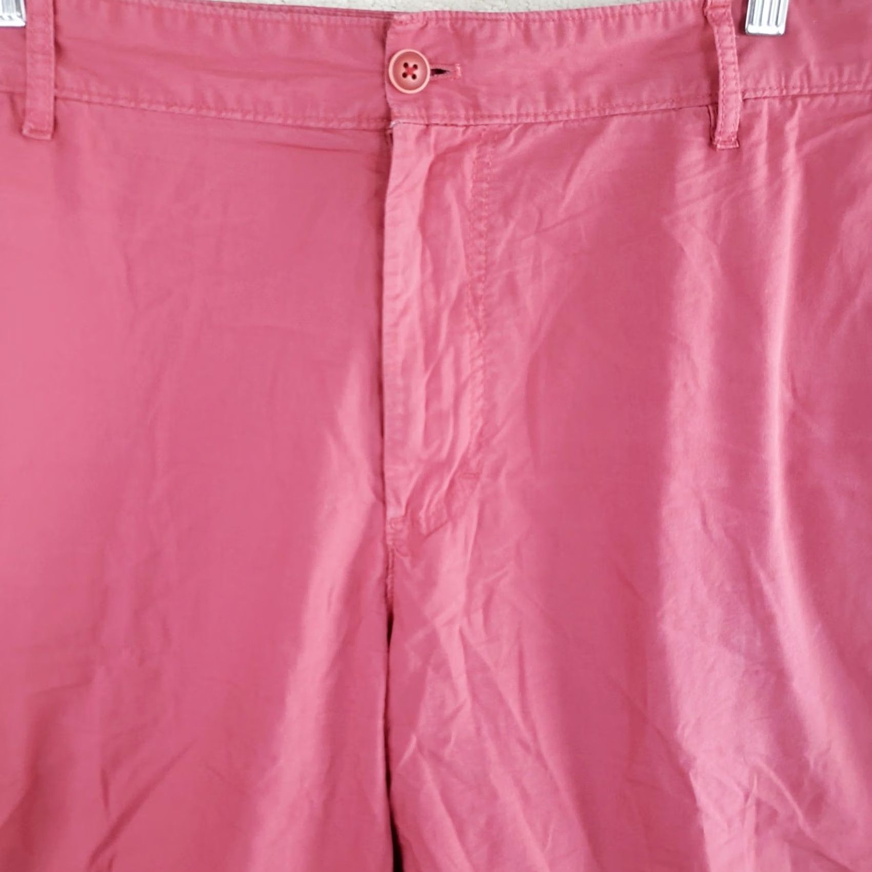 Izod VINTAGE? No — IZOD Saltwater Shorts Coral Pink Flat Front Men 40 Chino Medium Stretch Pocket Cotton Casual Summer" Size US 40 / EU 56 - 3 Thumbnail