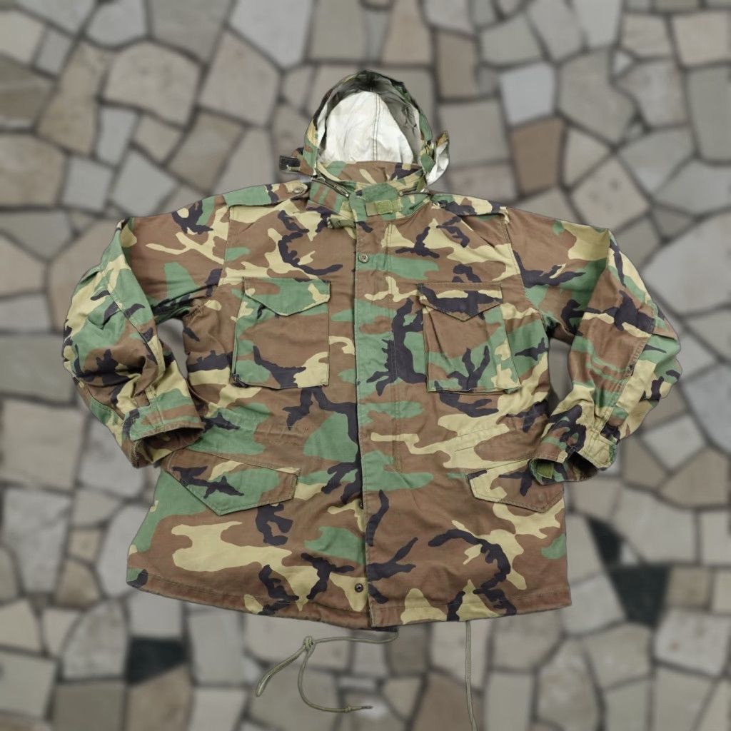 Alpha Industries VINTAGE Alpha Industries Coat Military Jacket Large Woodland Camo Winter Mens L Green 80s Premium Quality Size US L / EU 52-54 / 3 - 1 Thumbnail