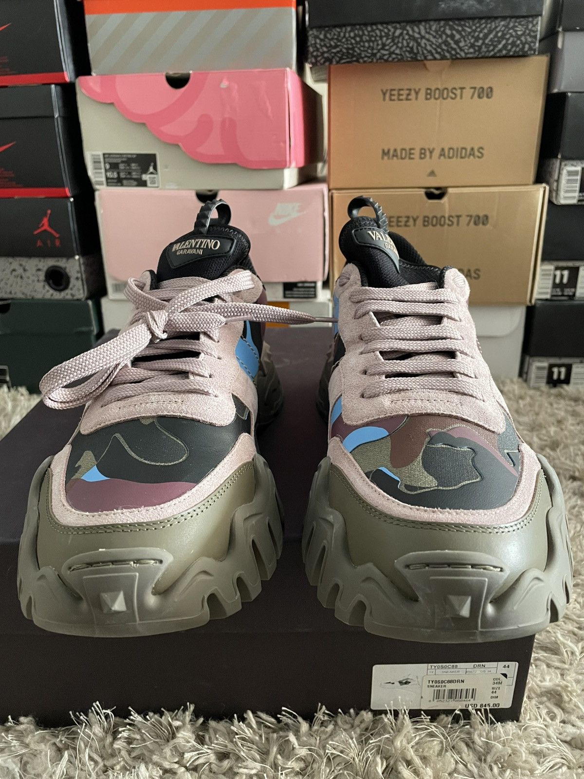Valentino Valentino RockRunner Plus Rockstud Camo Trim Leather Sneaker Size US 11 / EU 44 - 4 Thumbnail