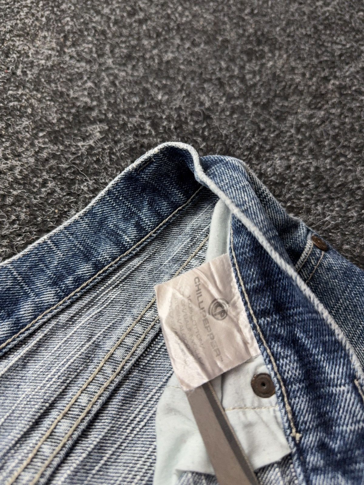 Japanese Brand Y2K Chilli Pepper Archive Flare Jeans Acid Wash Y2K Bootcut Size 30" / US 8 / IT 44 - 12 Thumbnail