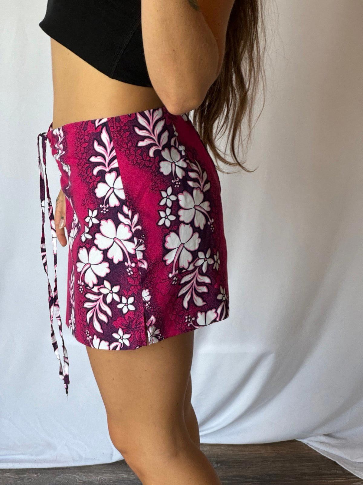 Designer Hibiscus Flag Skirt Size 32" / US 10 / IT 46 - 3 Thumbnail