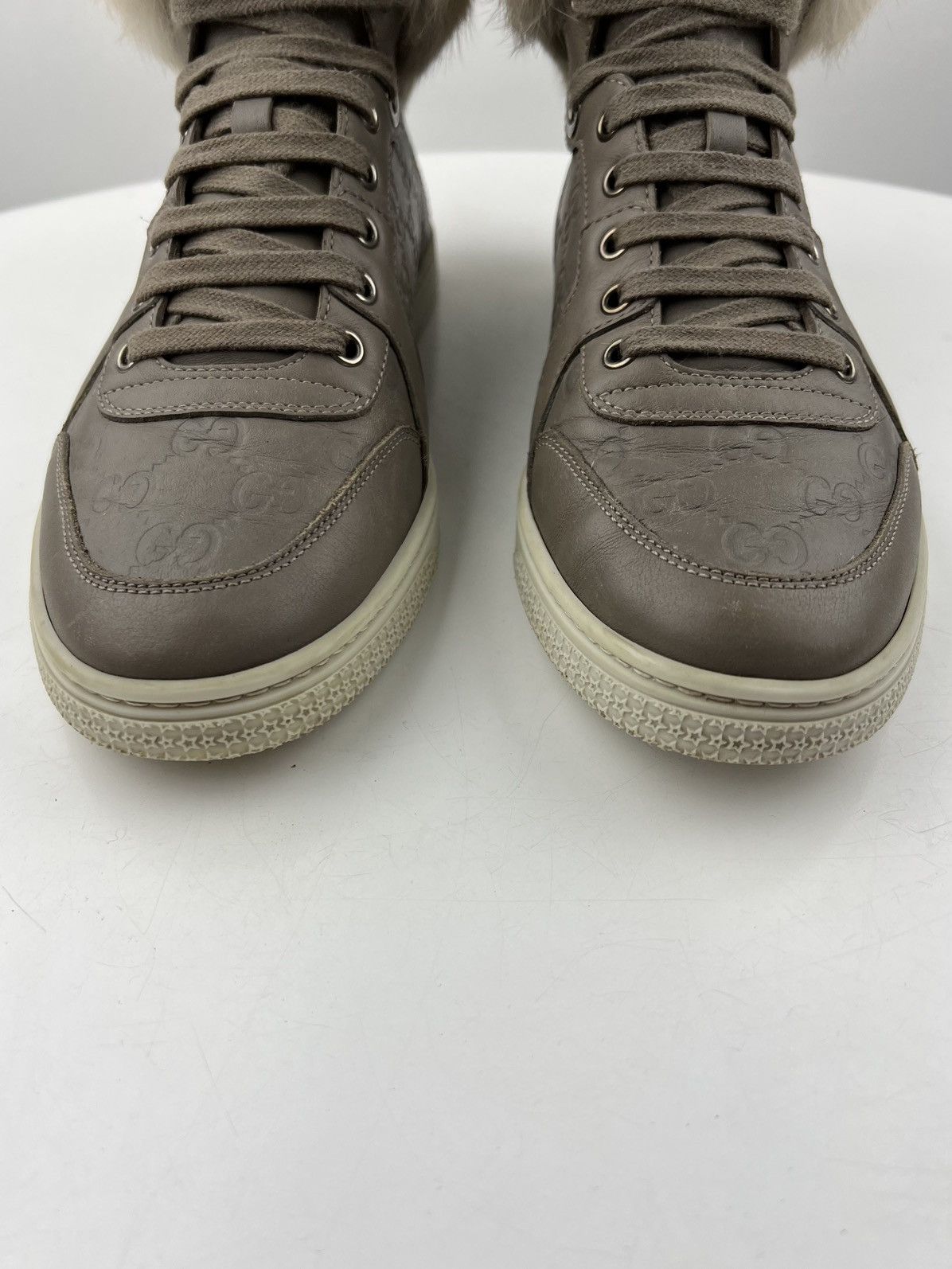 GUCCI Sneakers Leather Shoes GG Logo Guccissima Fur Trim