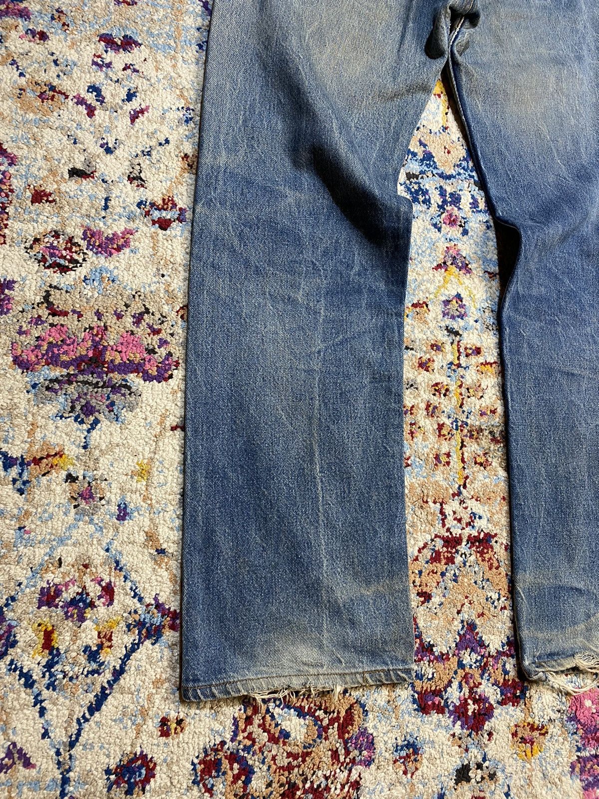 Levi's × Vintage 1980s Levis 501 Slim Fit Button Fly Distressed Blue Jeans Size US 32 / EU 48 - 5 Thumbnail