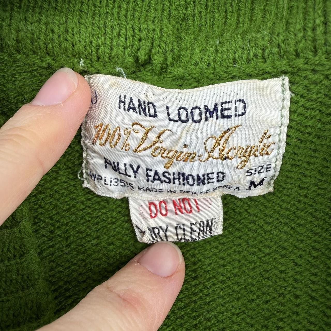 The Unbranded Brand Vintage Hand Loomed 100% Virgin Wool Knit Vest Green Size M Size M / US 6-8 / IT 42-44 - 2 Thumbnail