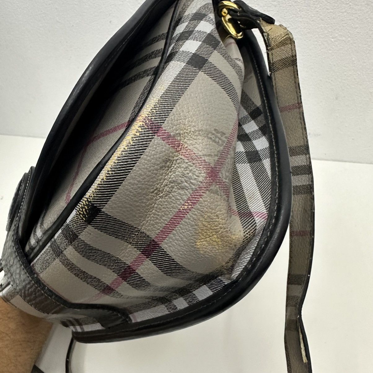 Burberry AUTHENTIC VINTAGE BURBERRYS NOVA CHECK GREY SHOULDER BAG Size ONE SIZE - 9 Thumbnail