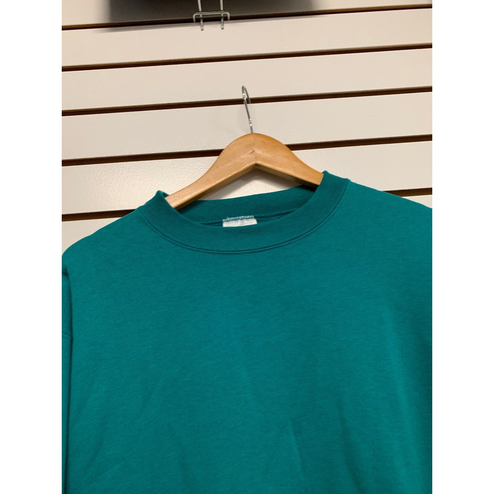 Tultex Vintage Blank Teal Sweatshirt size Large 1990s 80s Size US L / EU 52-54 / 3 - 2 Thumbnail