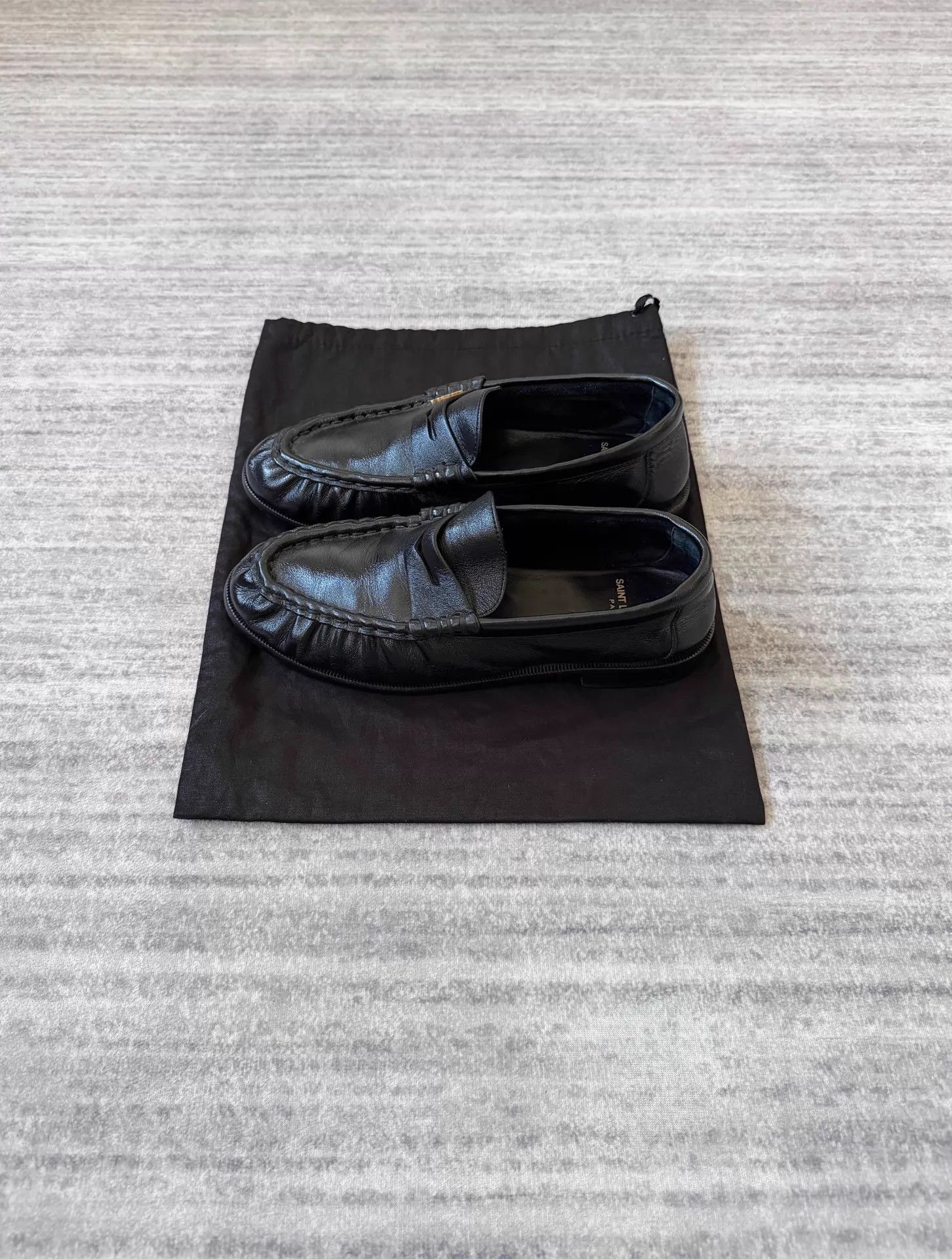 Yves Saint Laurent YSL Women's Eel Skin Pleated Loafer Size US 6.5 / IT 36.5 - 3 Thumbnail