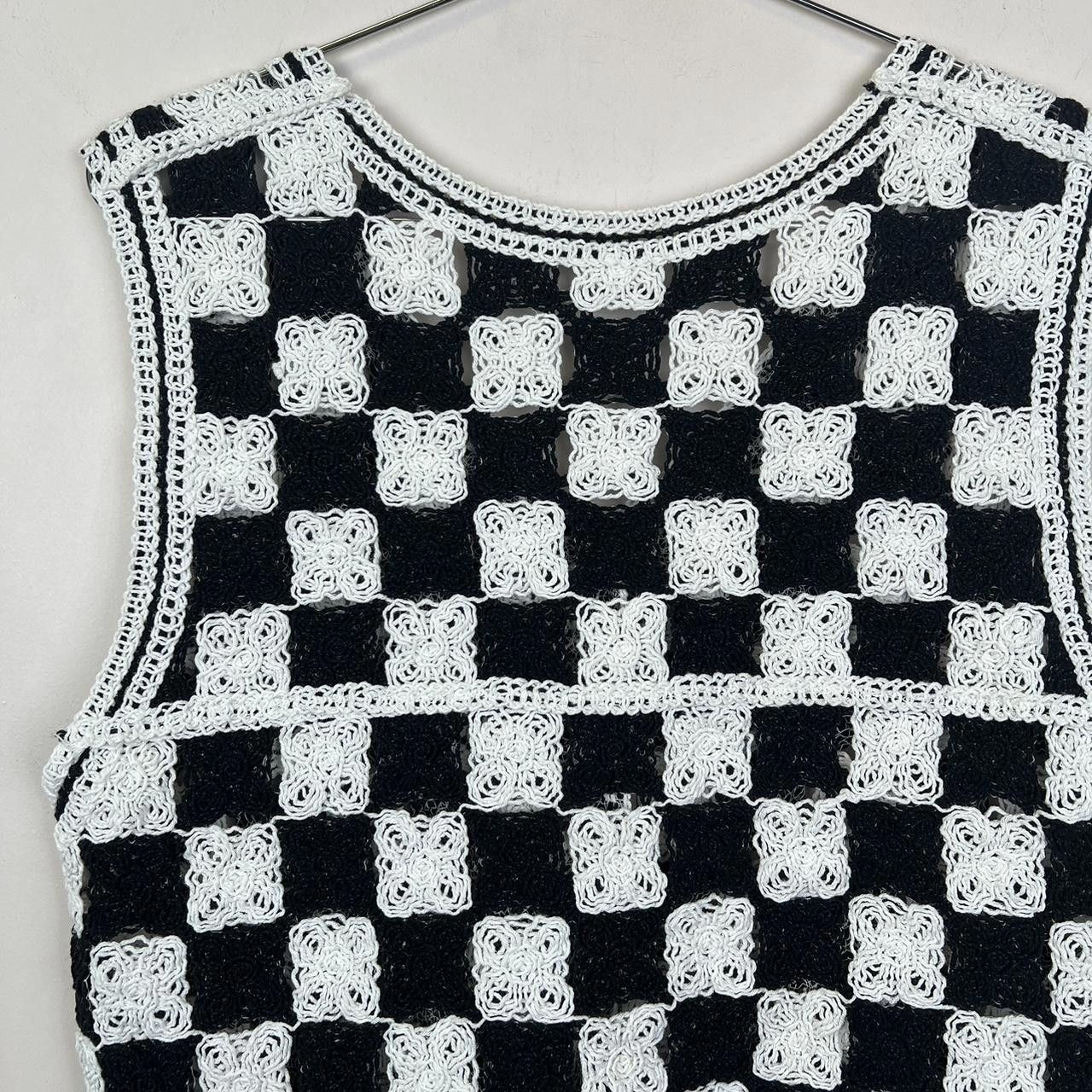Designer Chic Black and White Crochet Vest 90s vintage Size M / US 6-8 / IT 42-44 - 5 Thumbnail