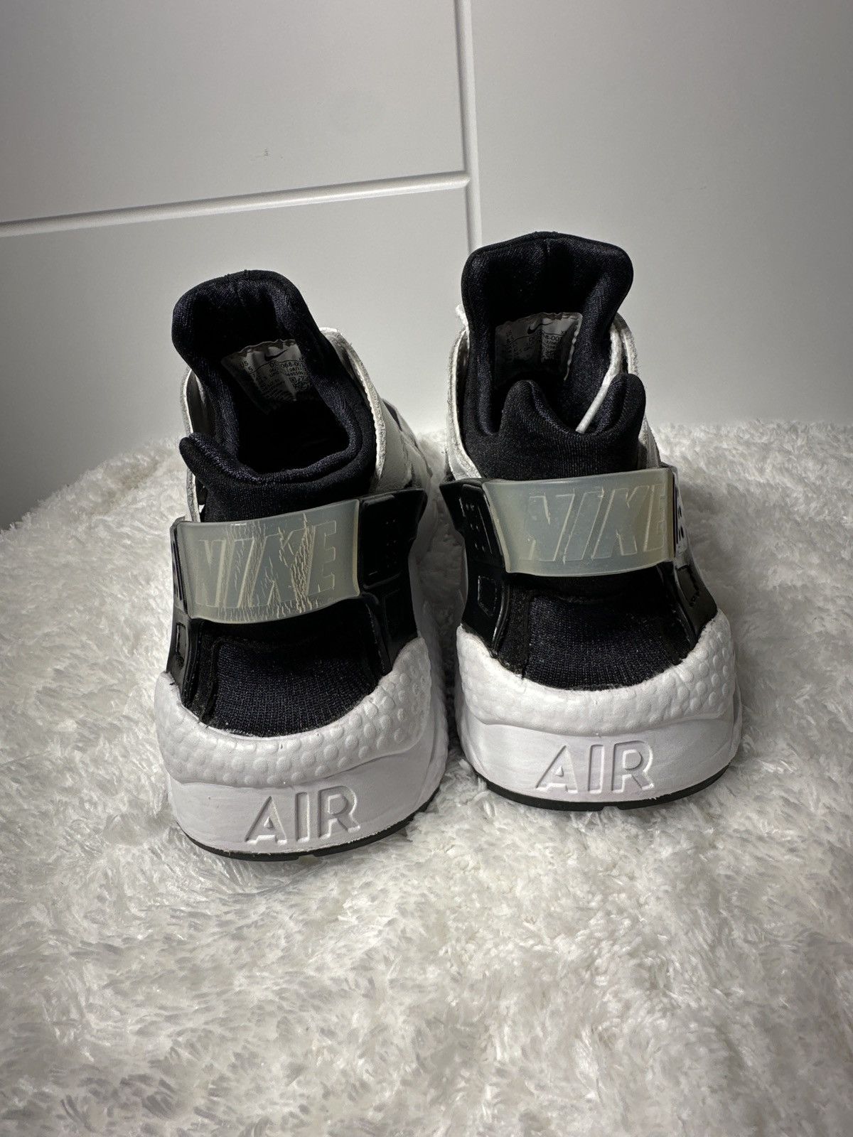 Nike Nike Air Huarache OG Orca Shoes Size US 8.5 / EU 41-42 - 5 Thumbnail