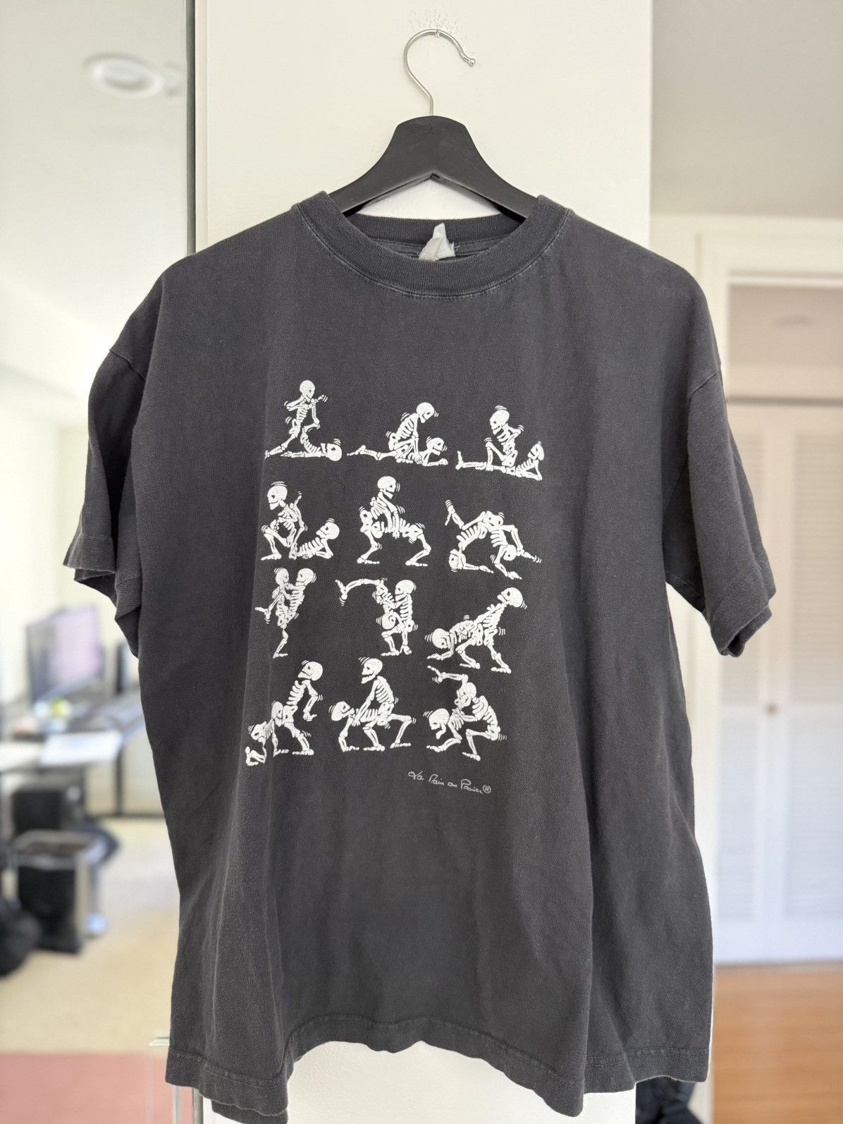 Vintage Vintage Bone Tee Size US L / EU 52-54 / 3 - 1 Thumbnail